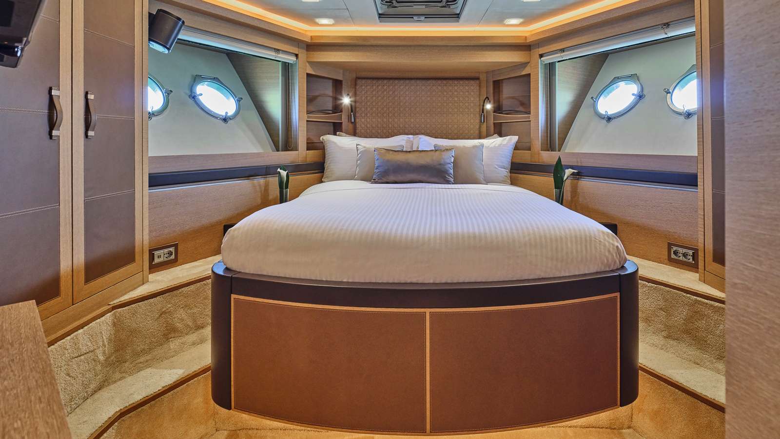 Yacht Photo