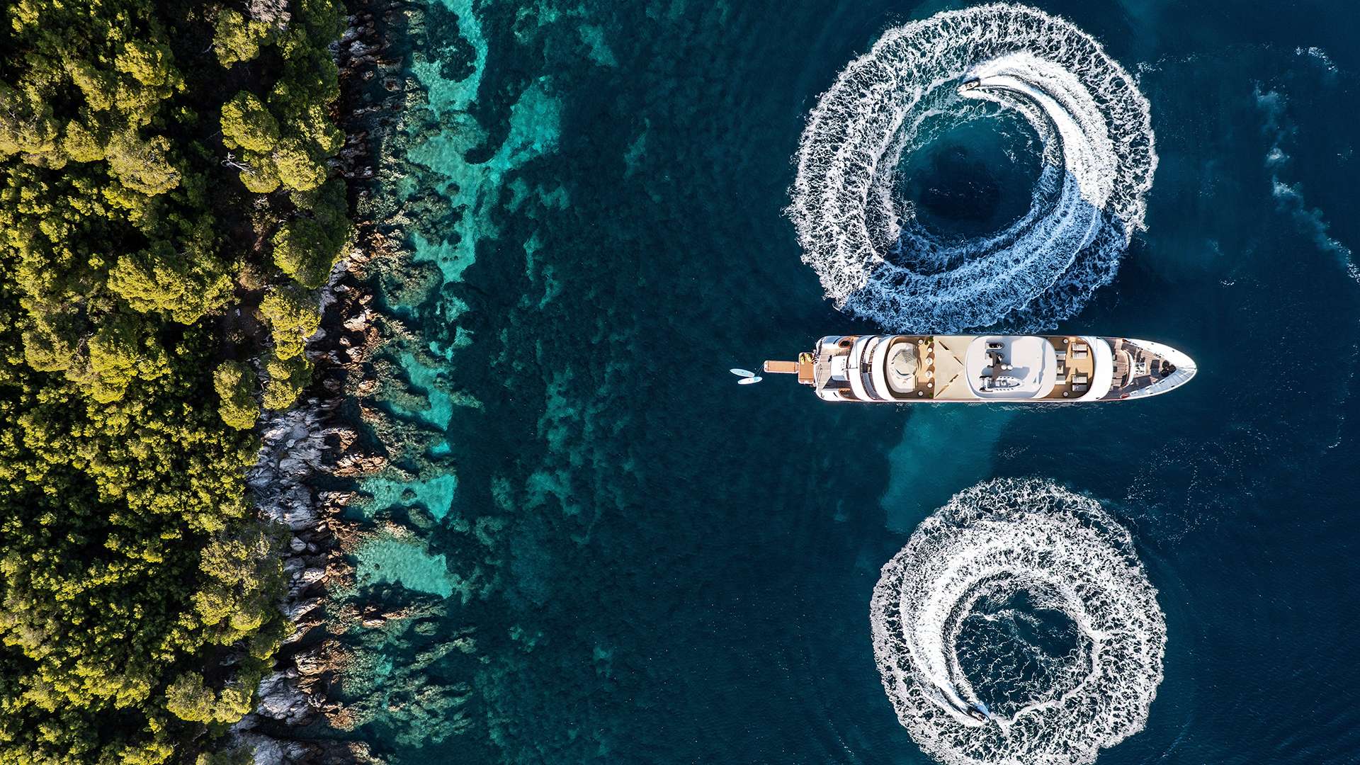 Yacht Photo