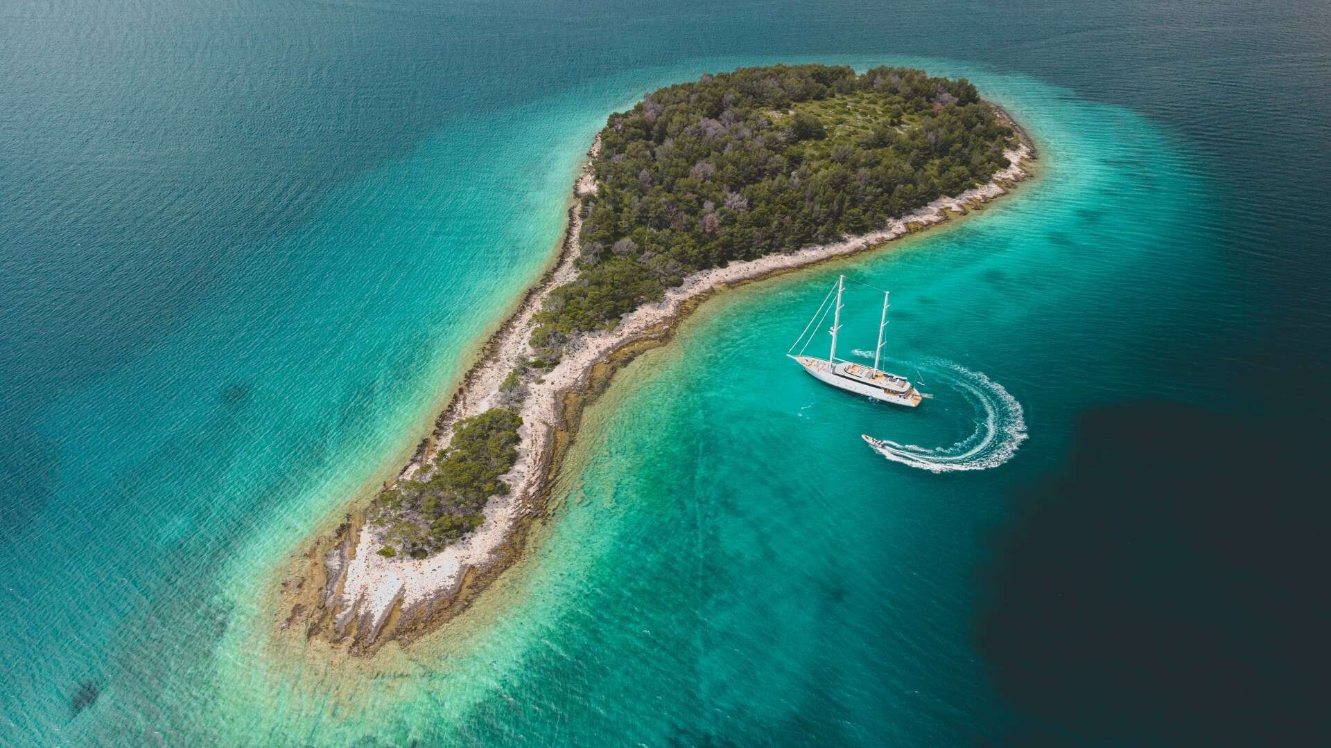 Yacht Photo