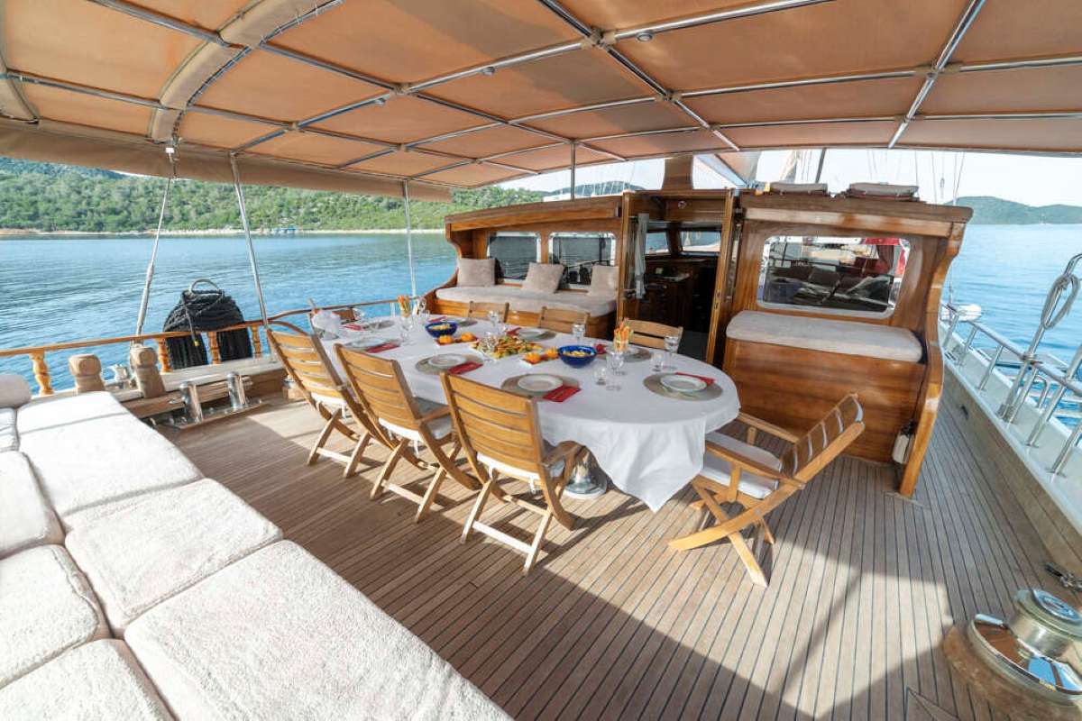 Yacht Photo