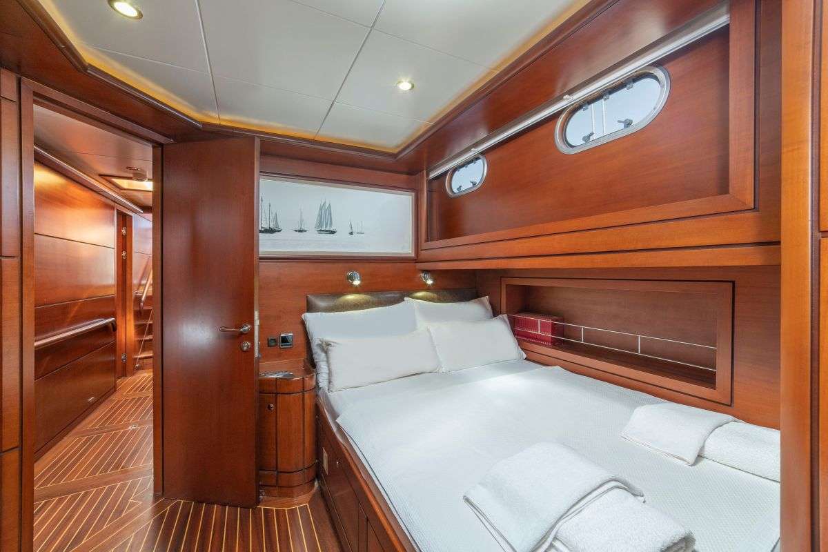 Yacht Photo