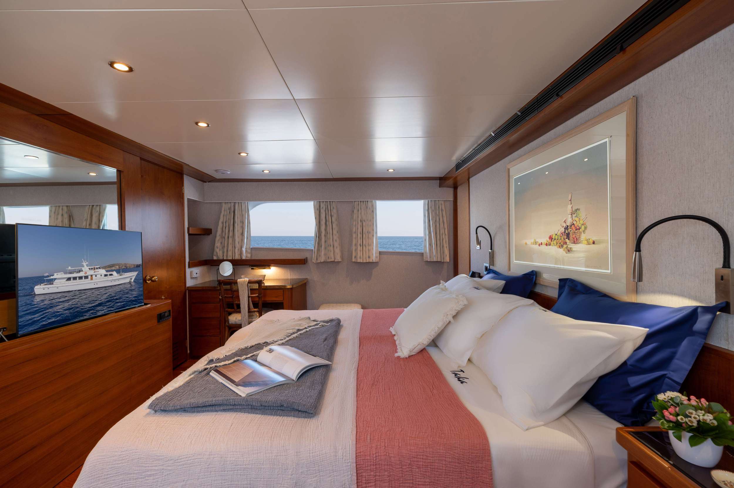 Yacht Photo