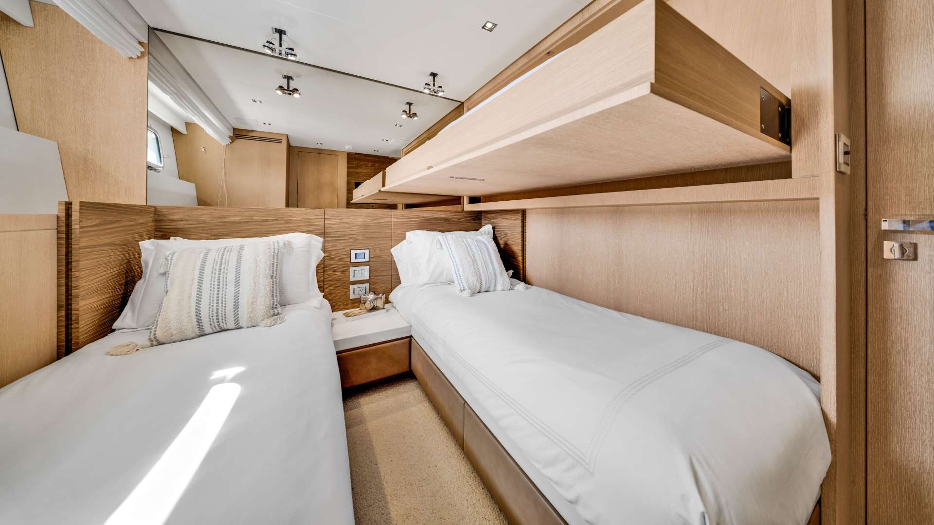 Yacht Photo