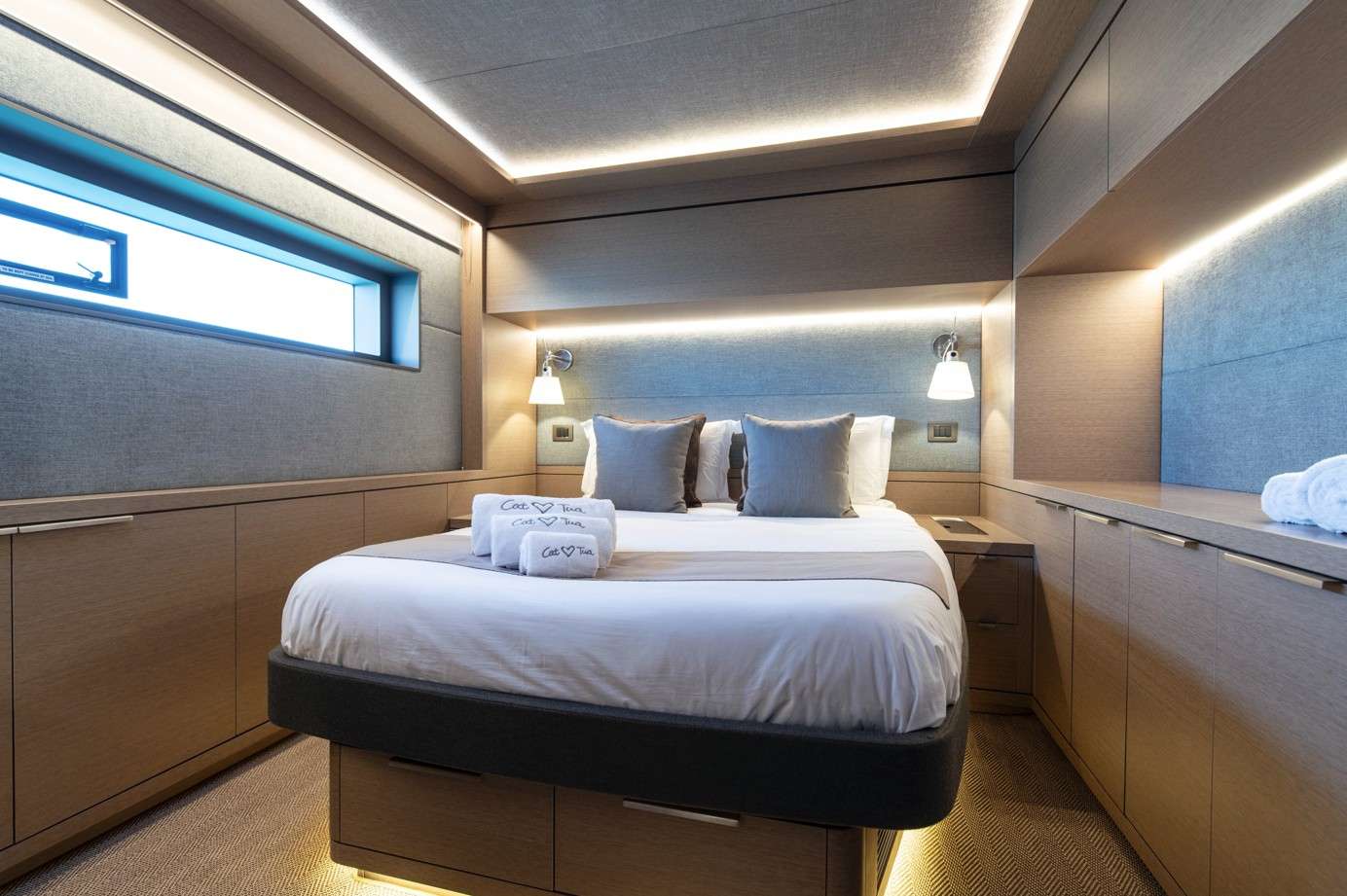 Yacht Photo