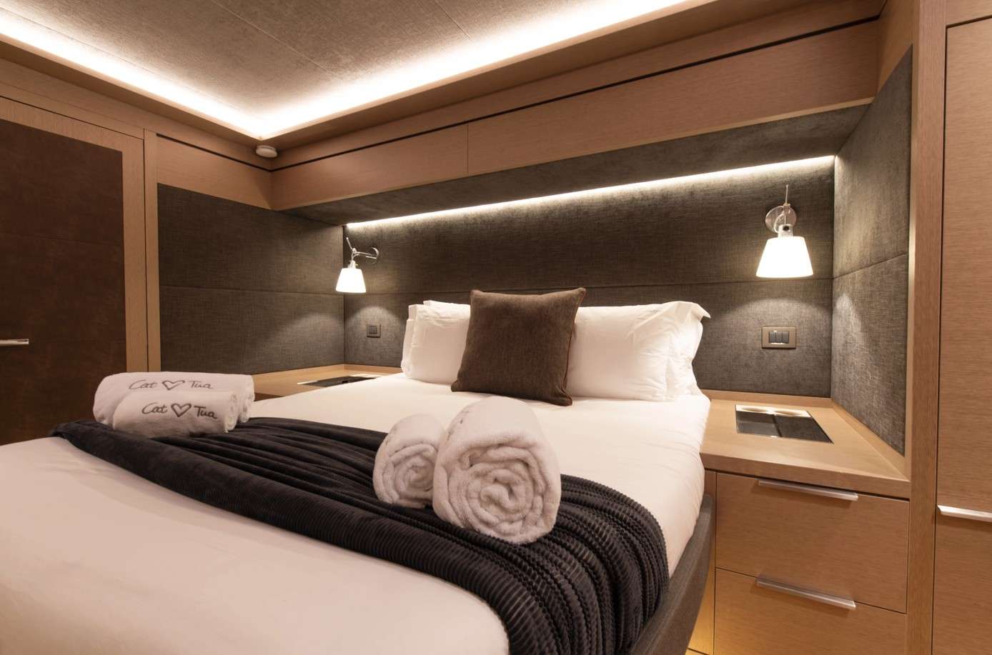 Yacht Photo