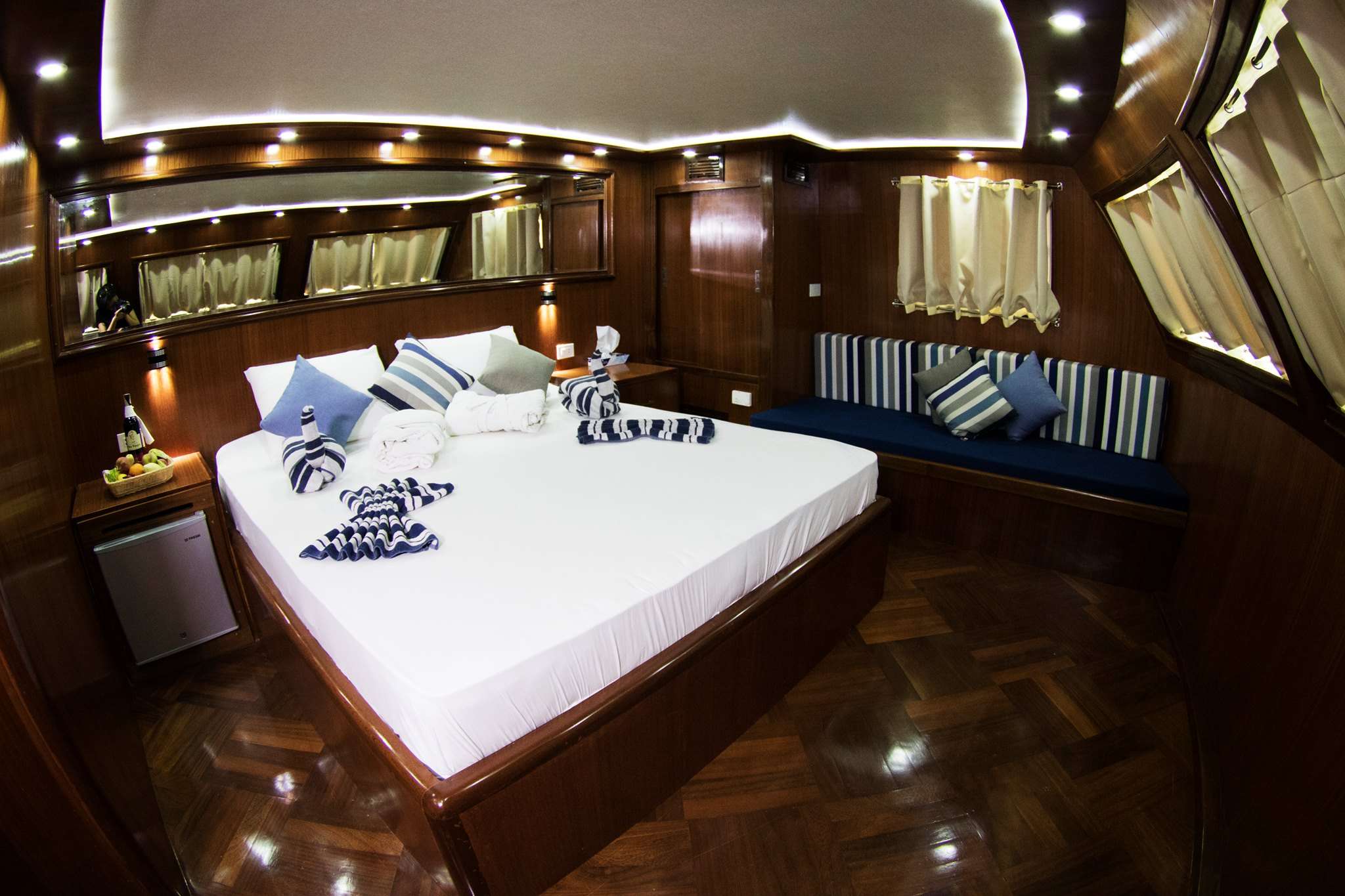 Yacht Photo