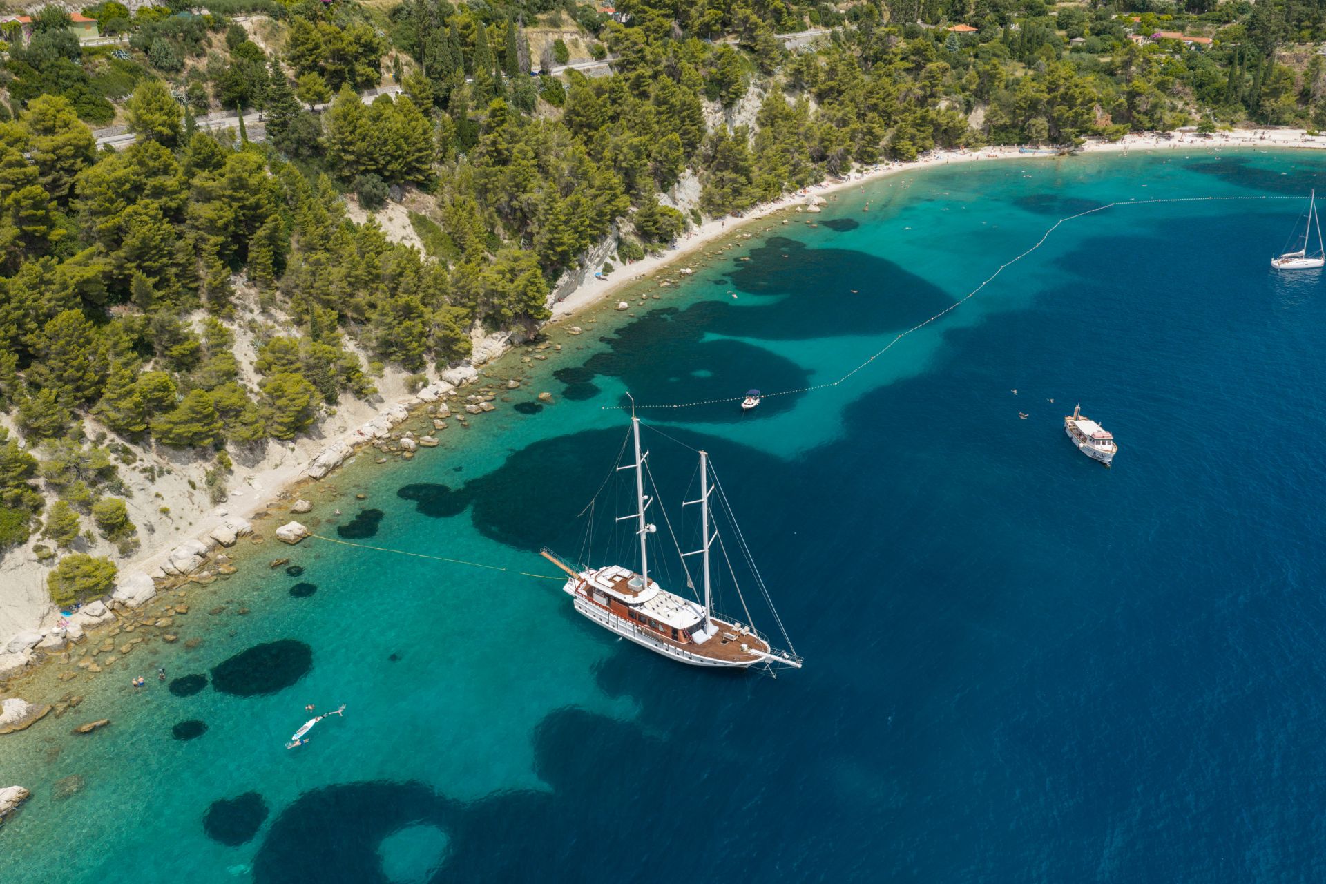 Yacht Image 24