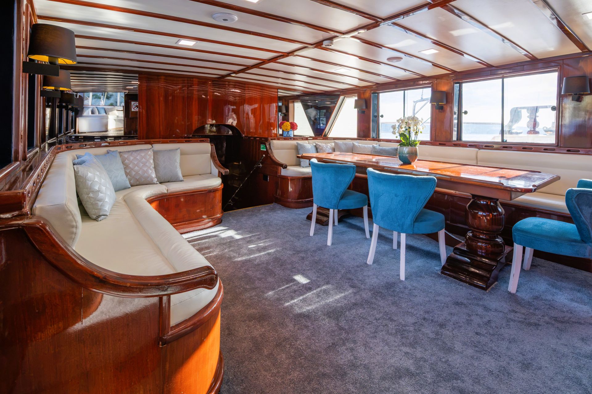 Yacht Image 28