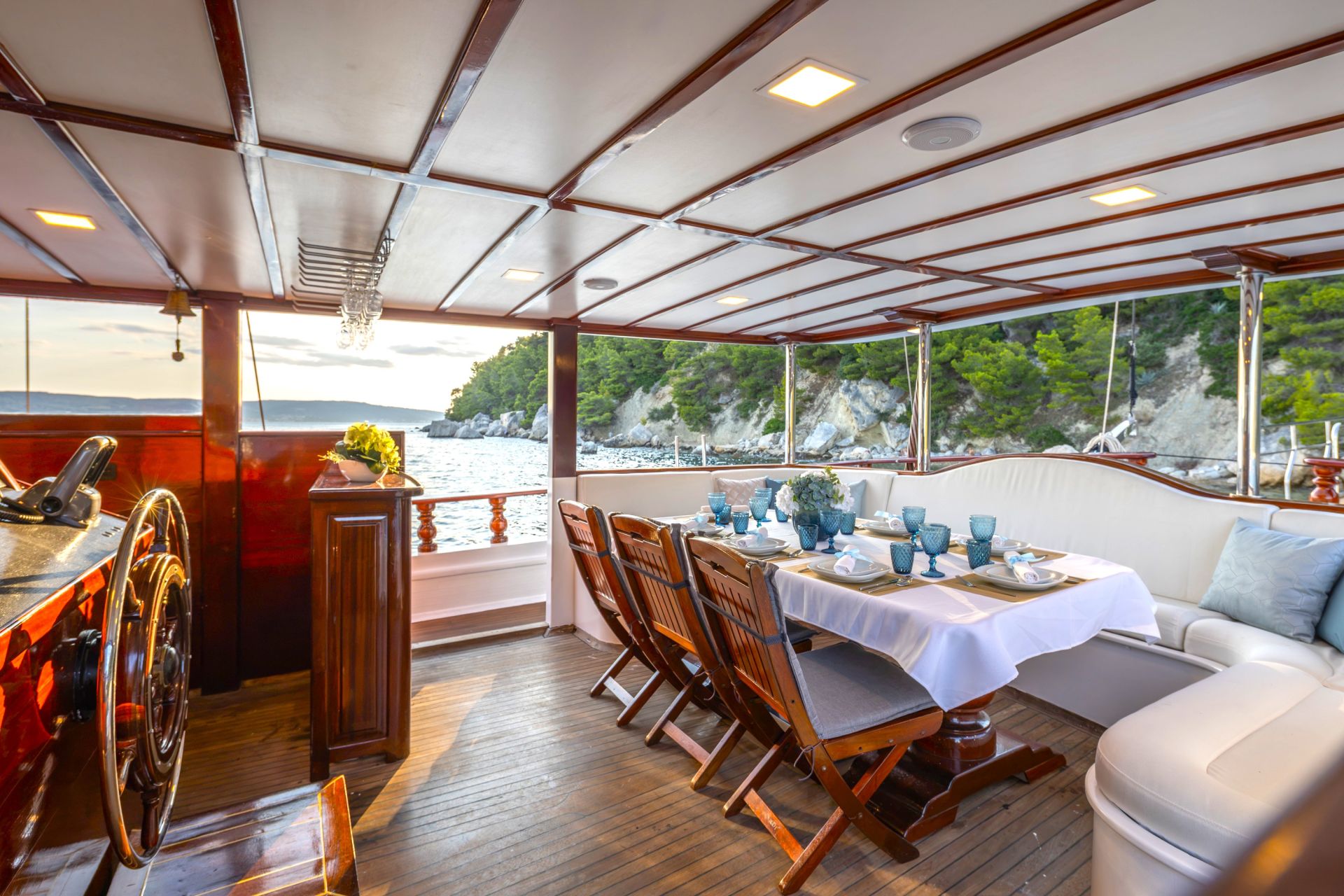 Yacht Image 41