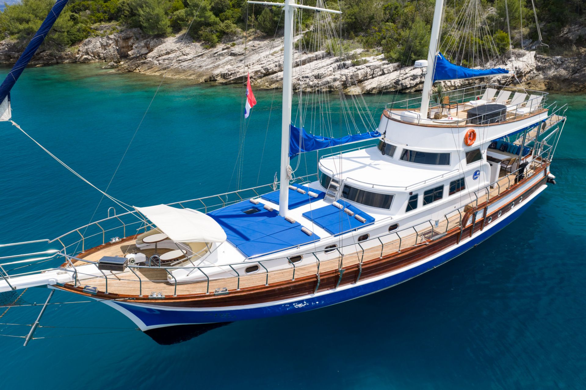 Yacht Image
