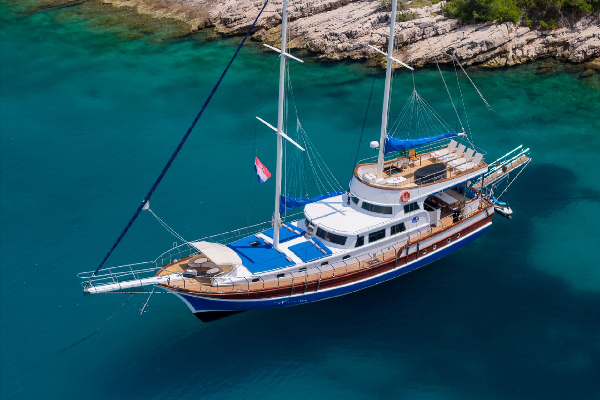 Yacht Image