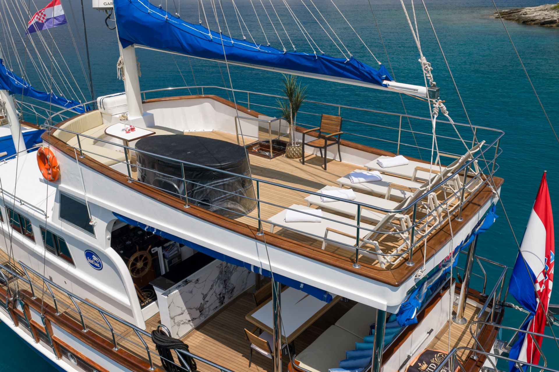 Yacht Image