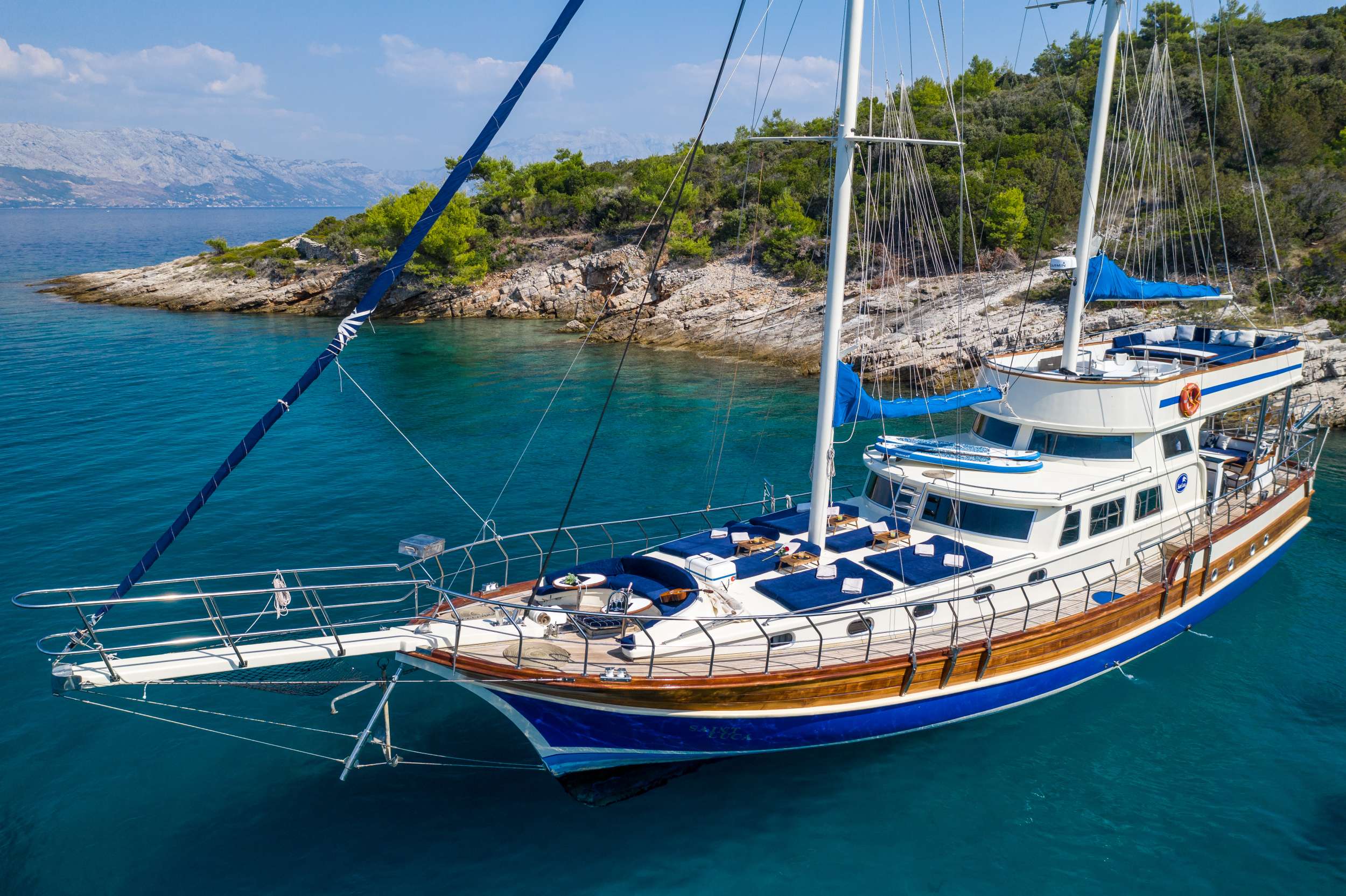 Yacht Photo
