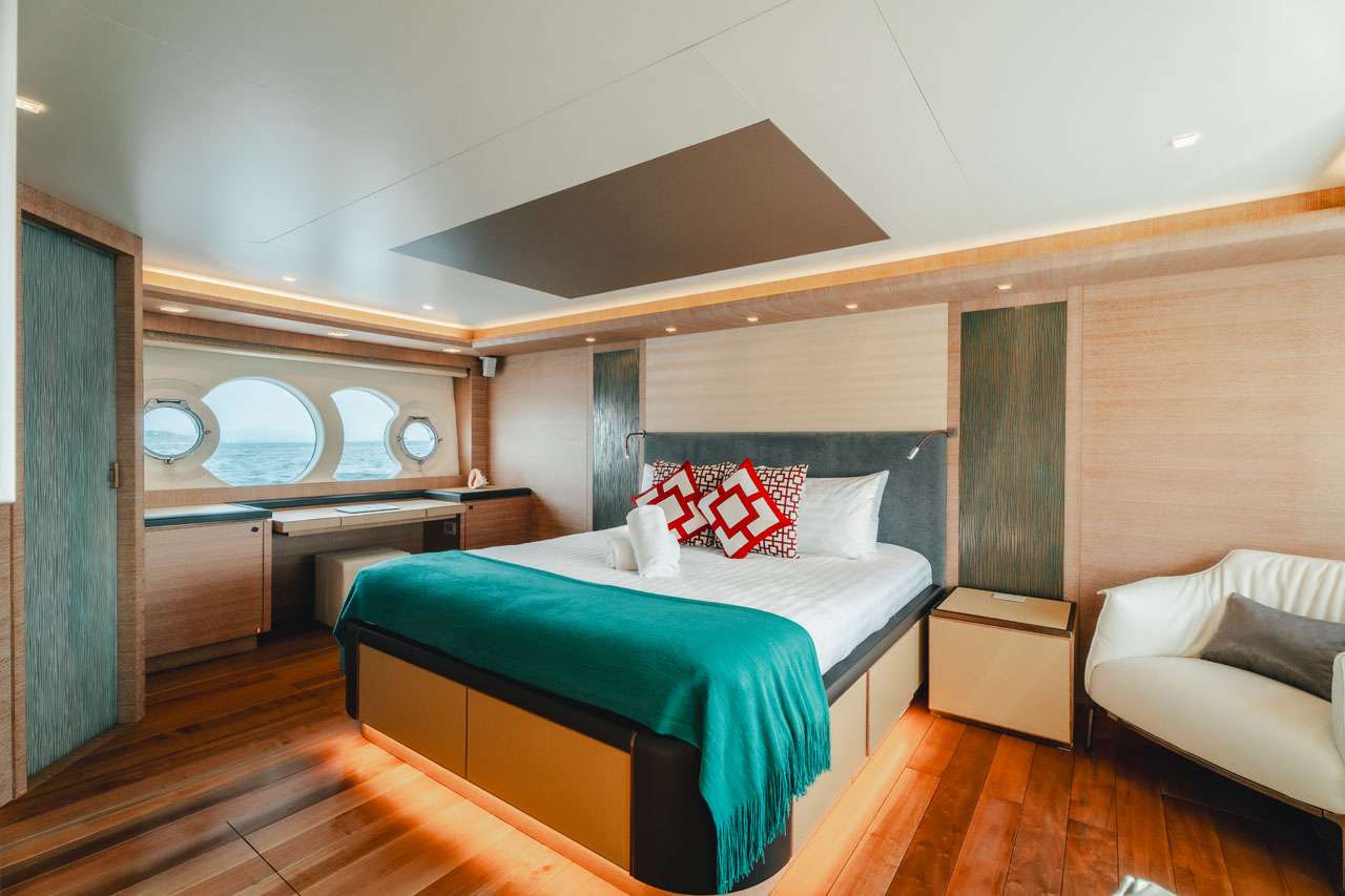 Yacht Photo