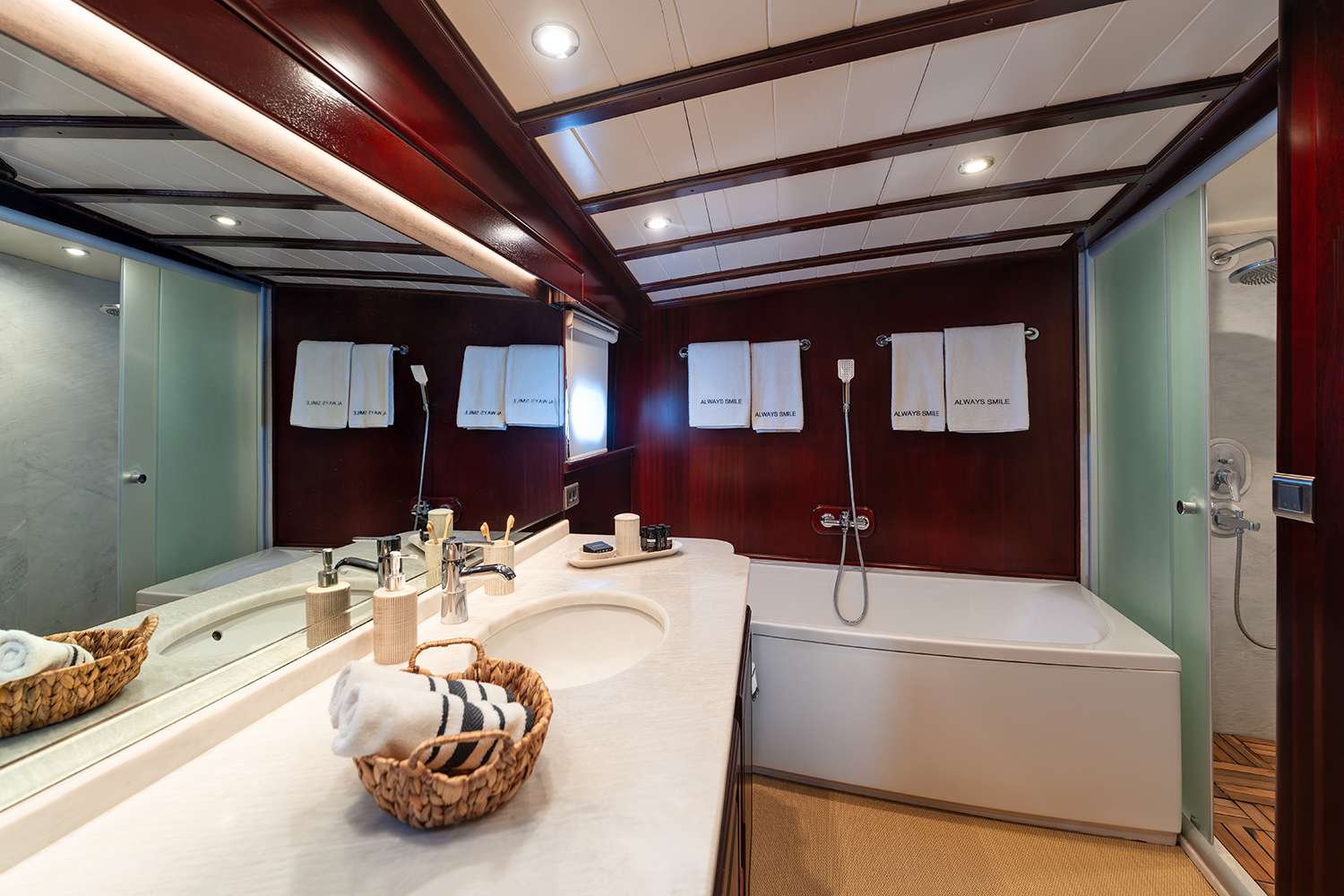 Yacht Photo