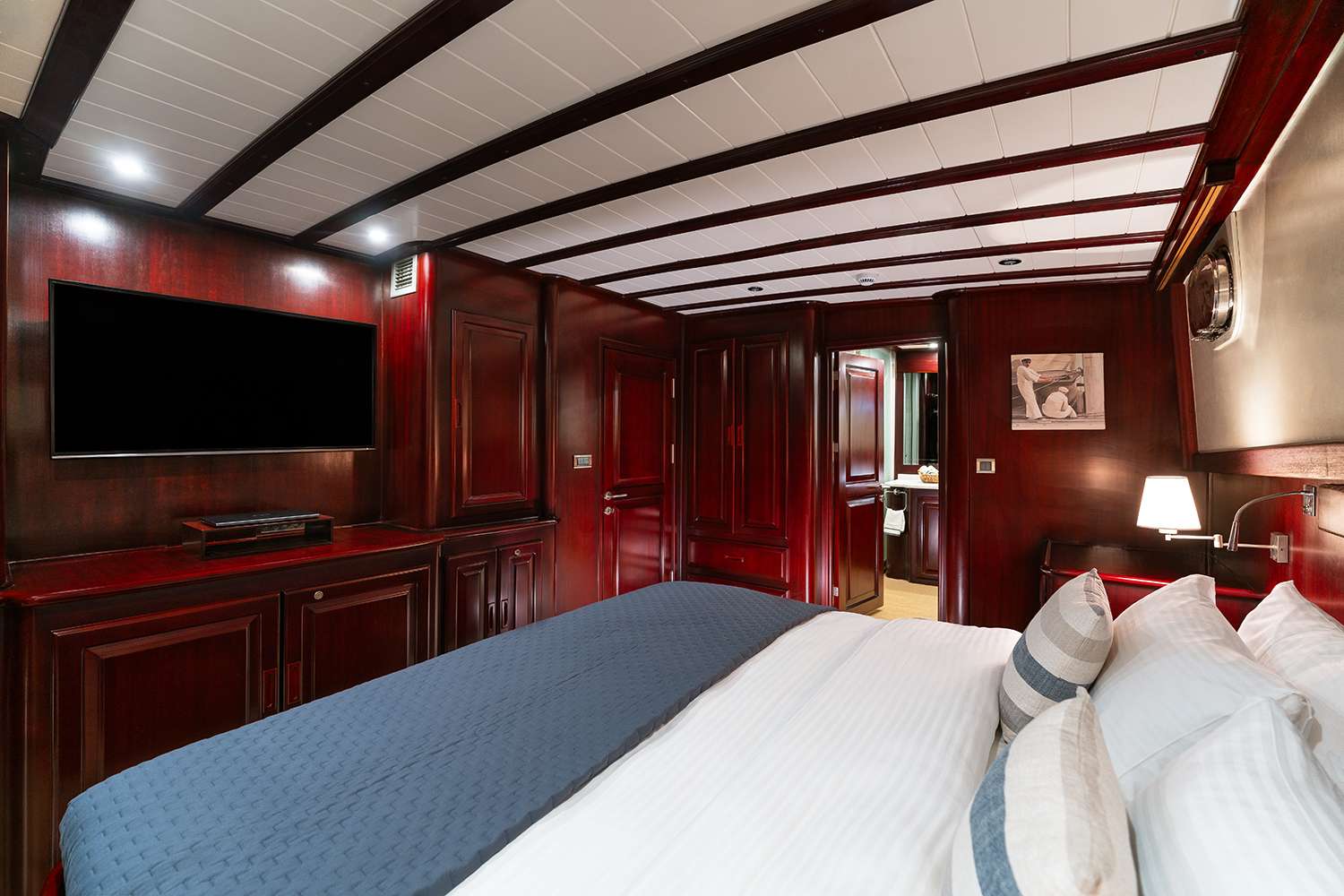 Yacht Photo