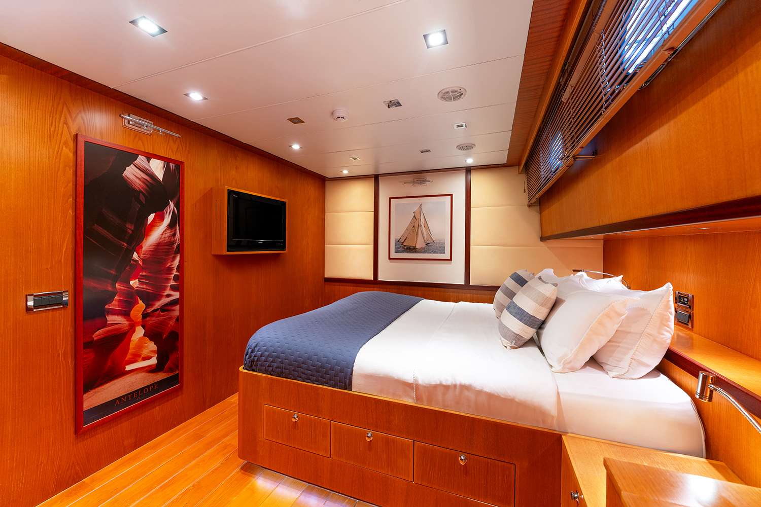 Yacht Photo