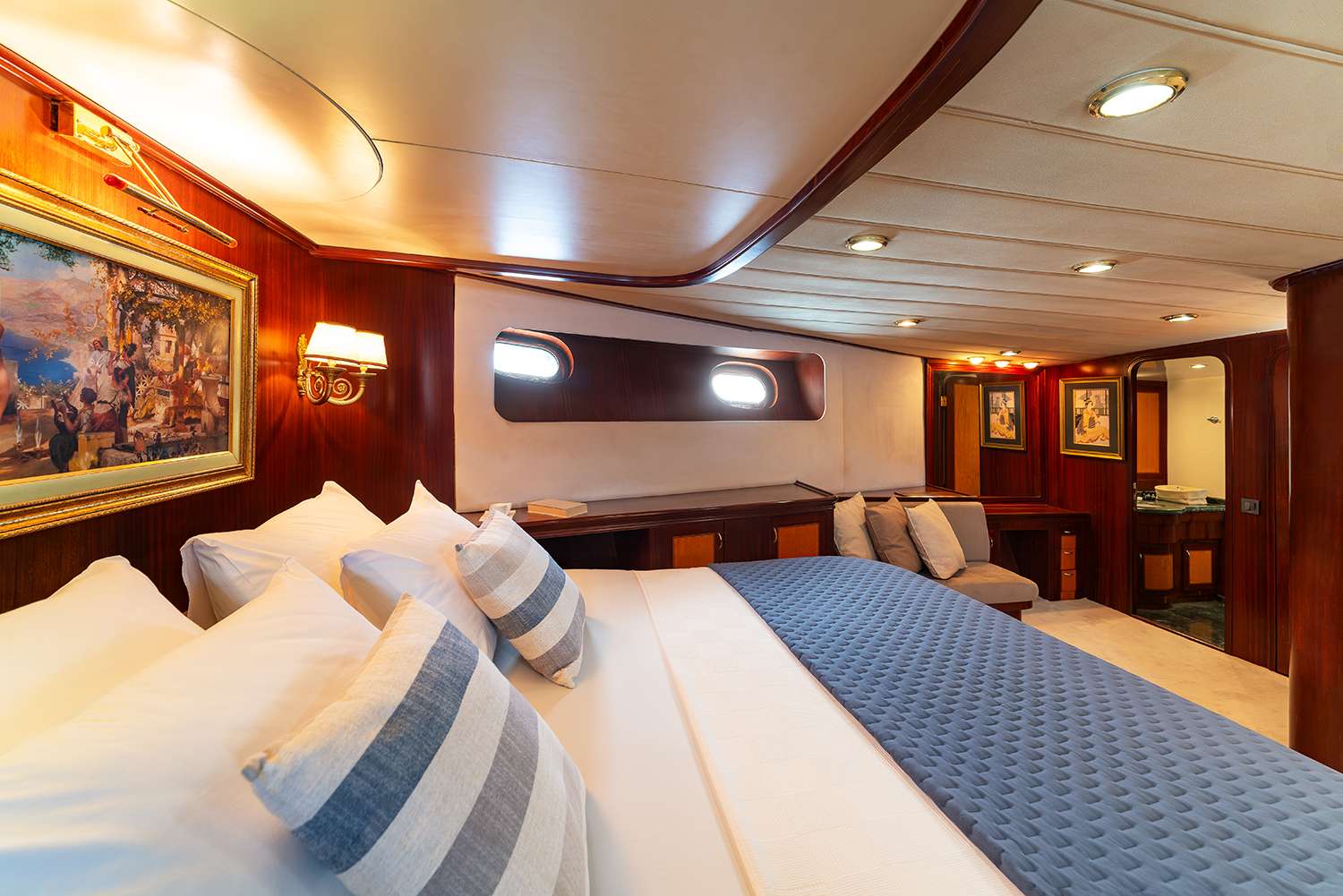 Yacht Photo