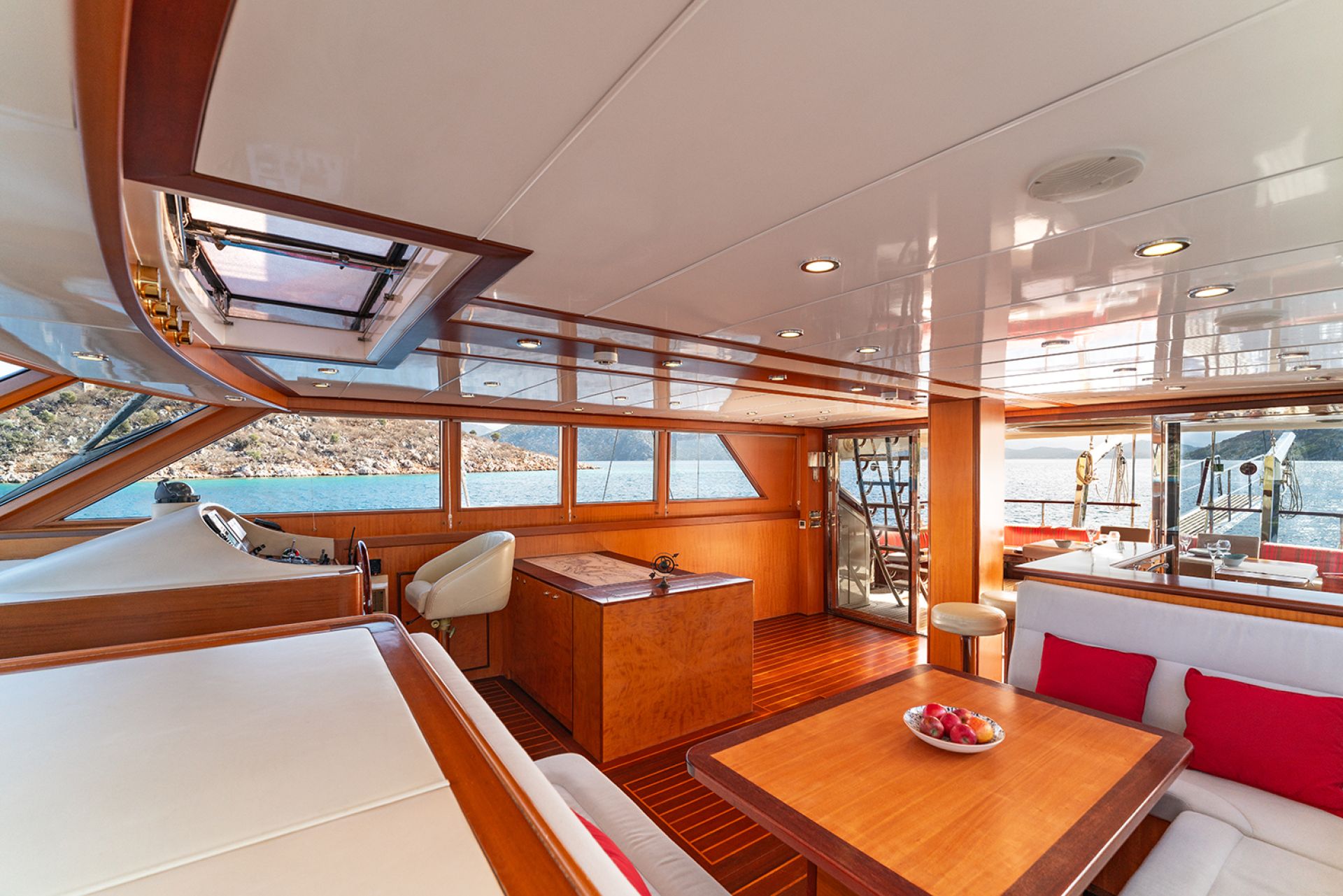 Yacht Photo