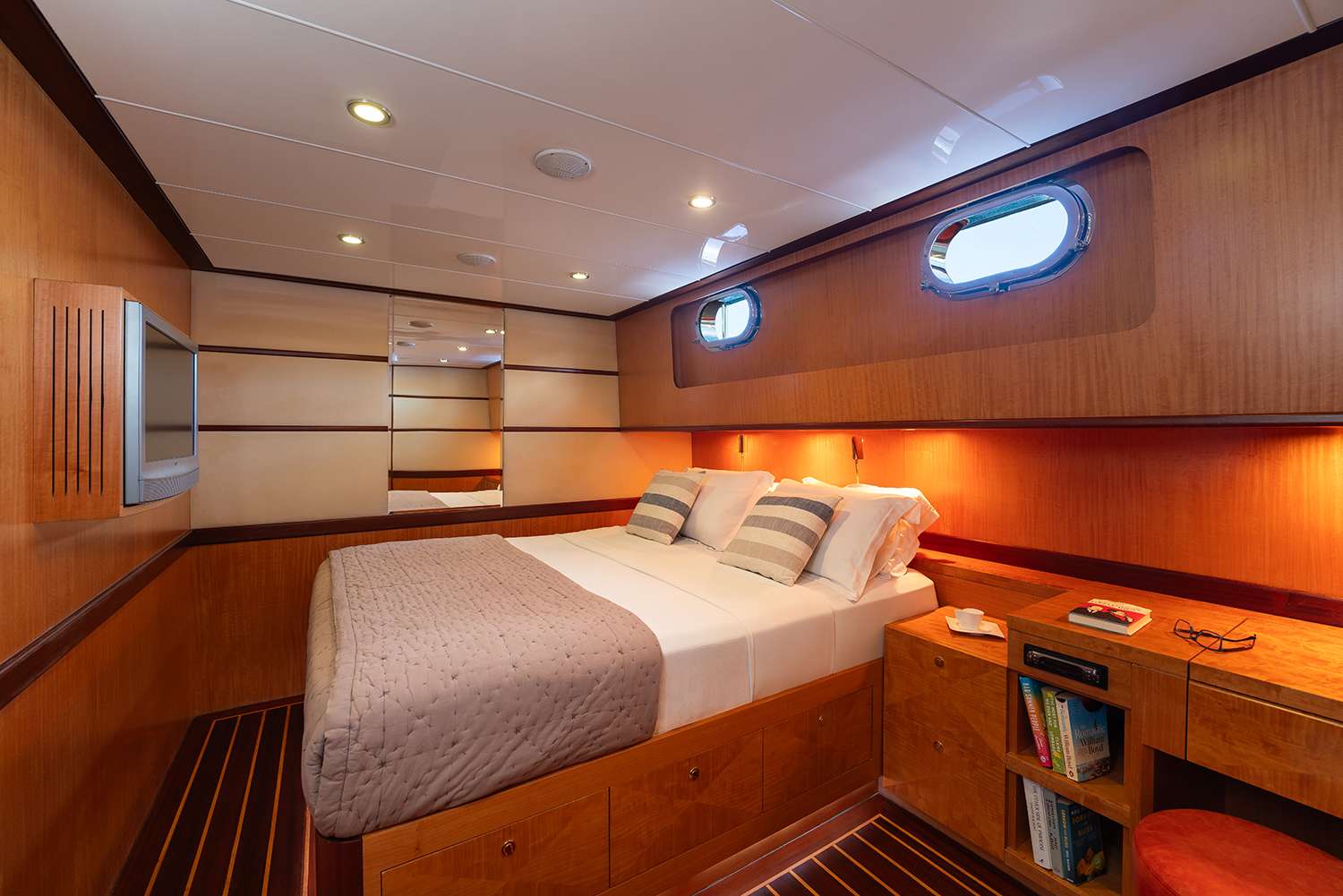 Yacht Photo