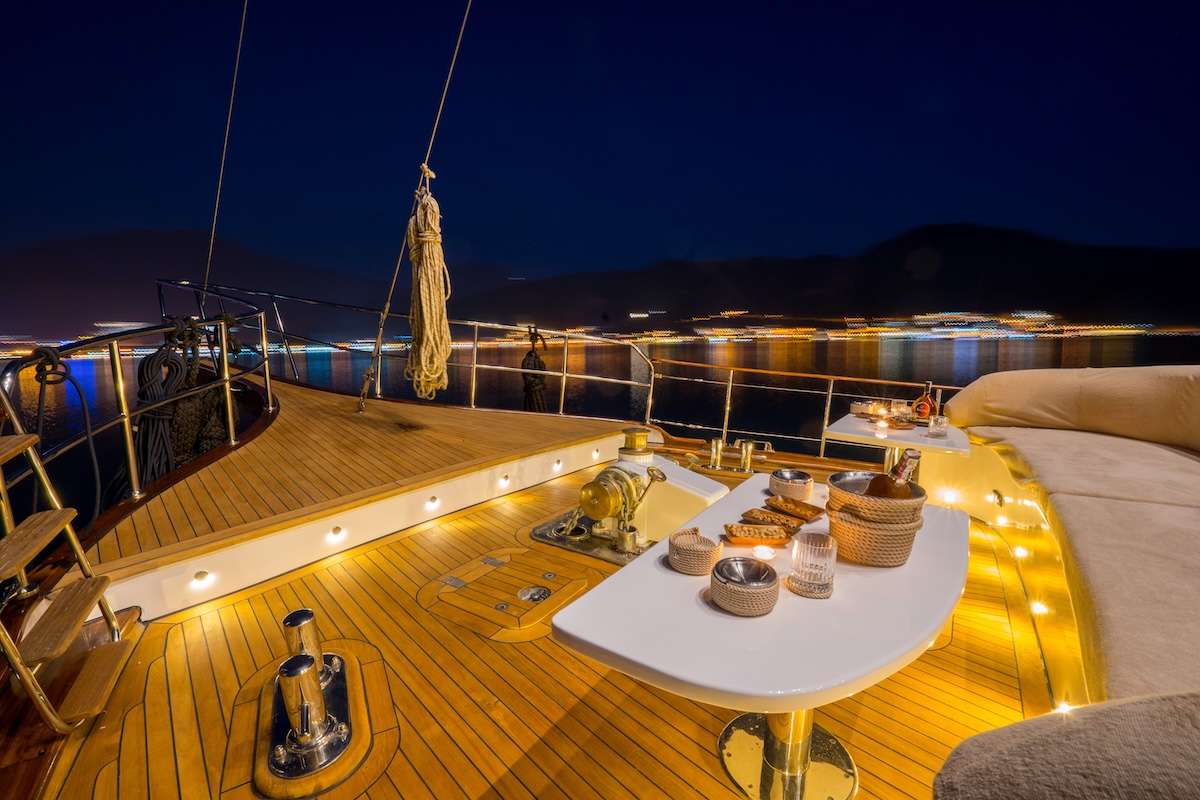 Yacht Photo