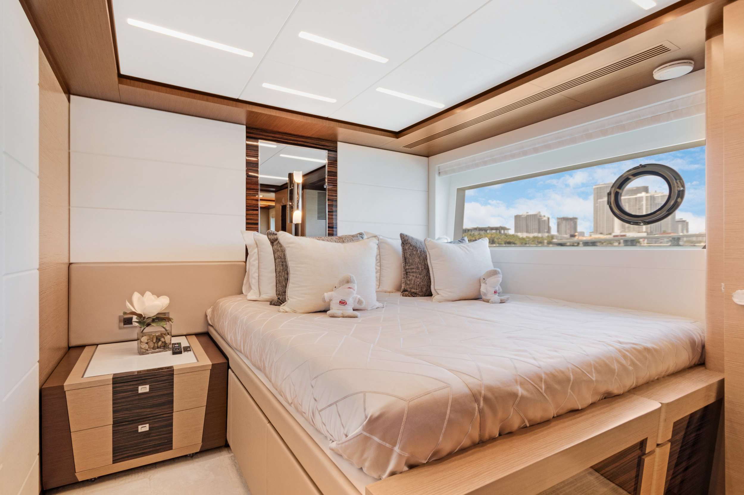 Yacht Photo