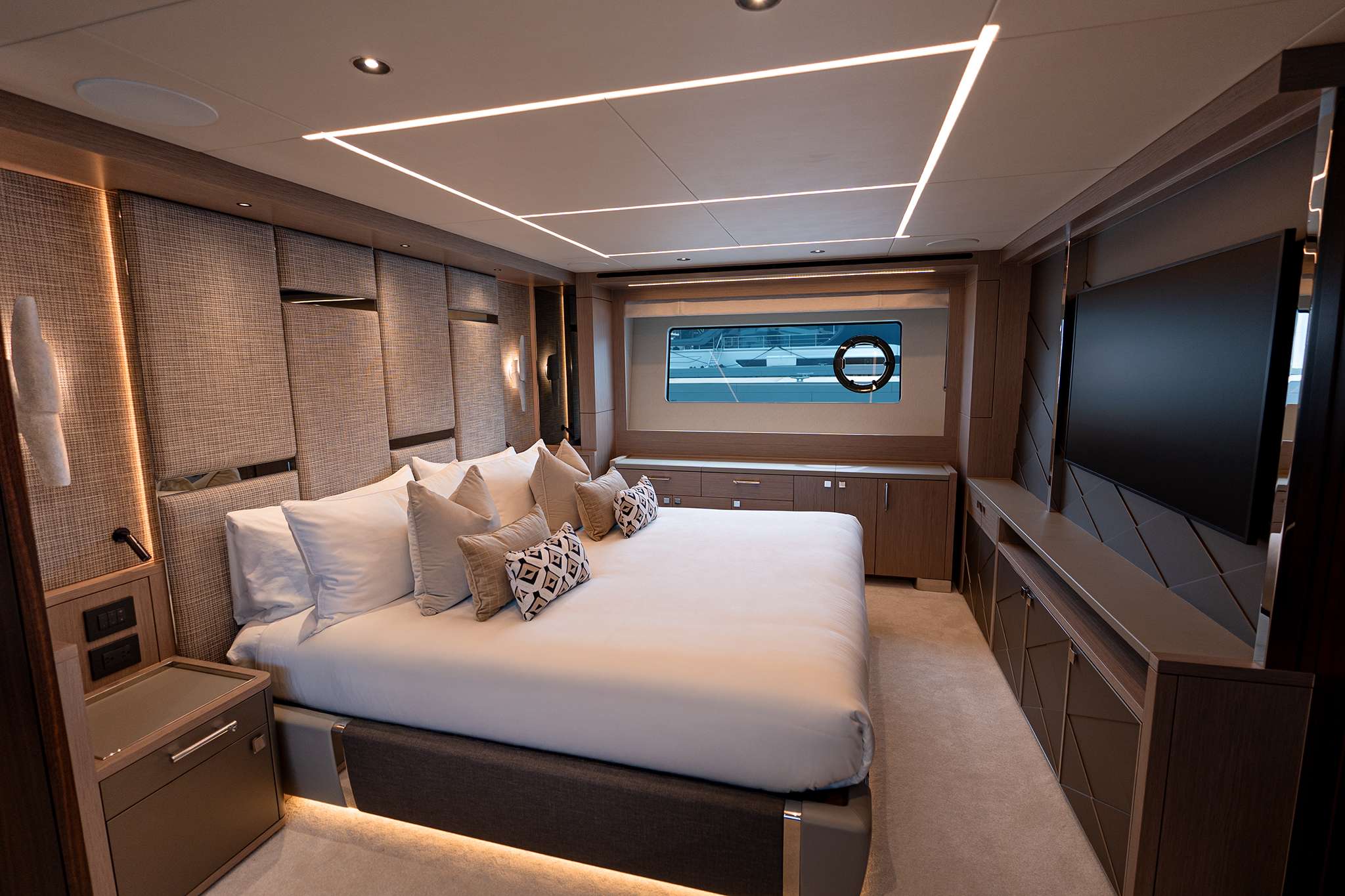 Yacht Photo