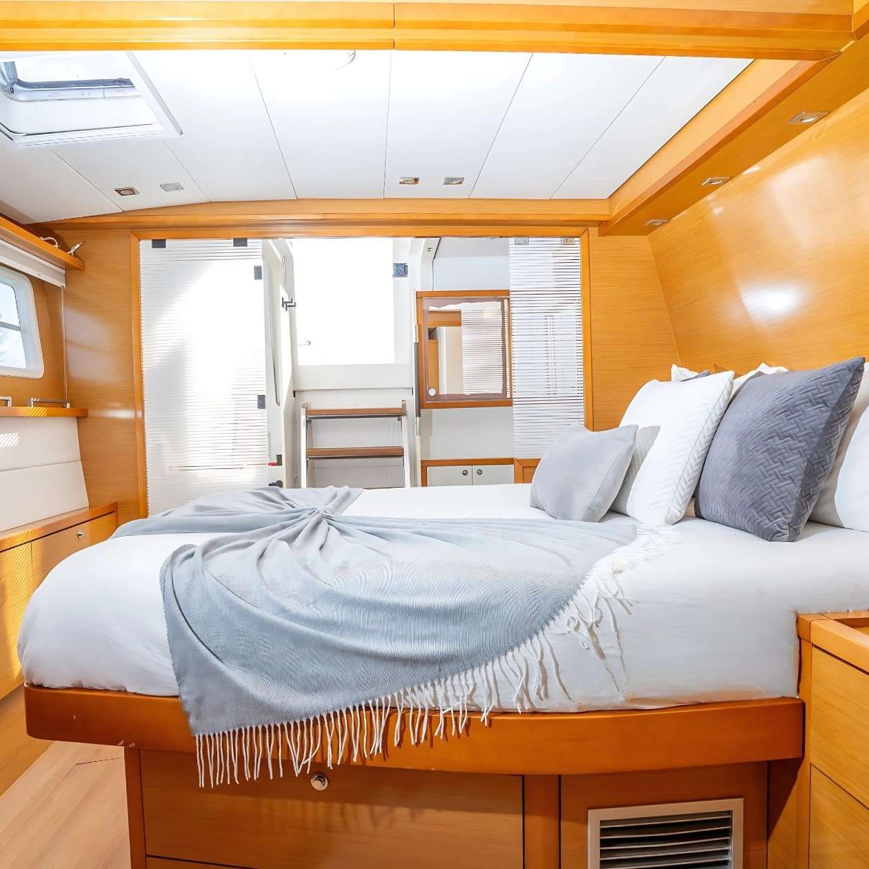 Yacht Photo