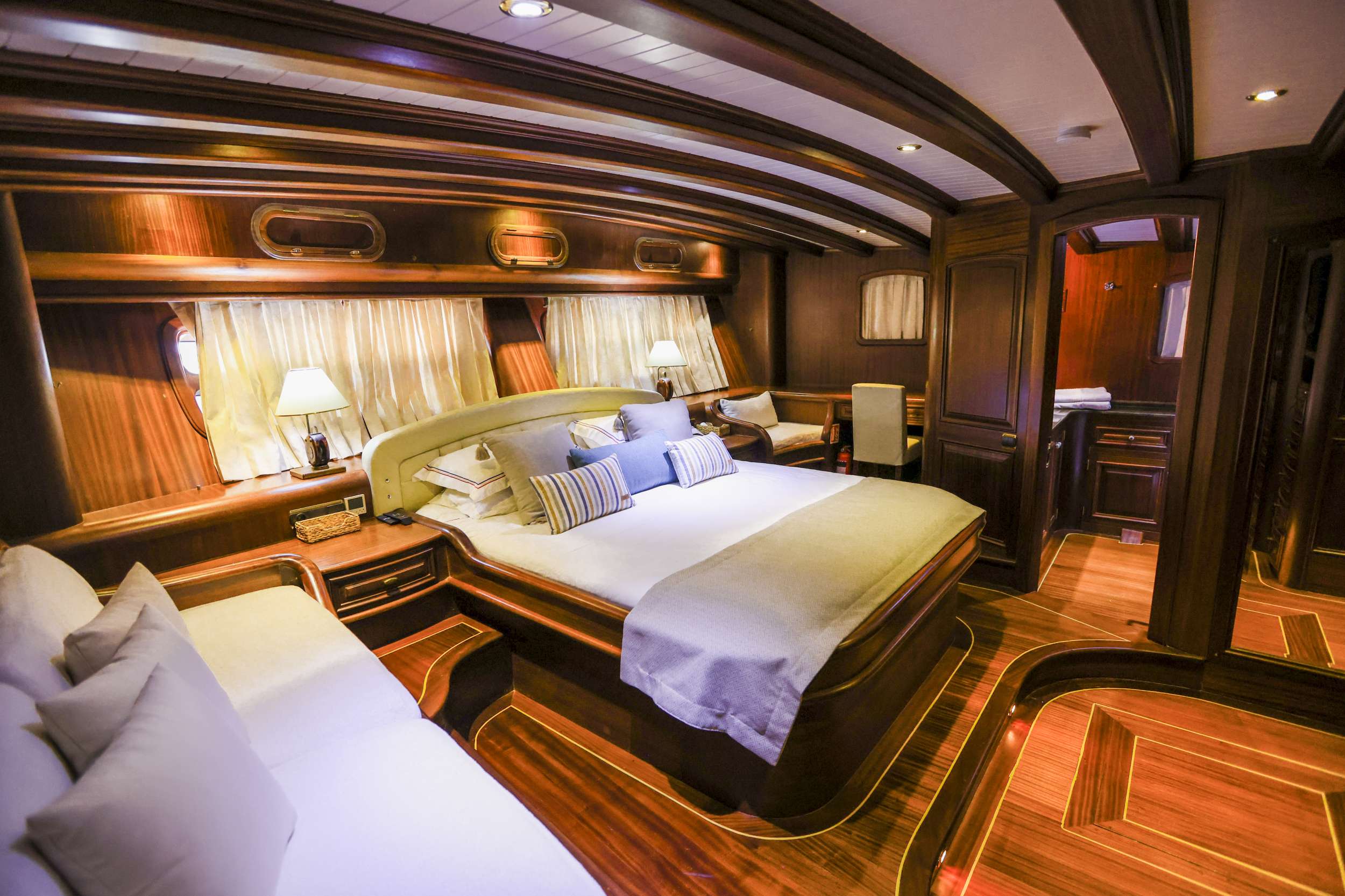 Yacht Photo