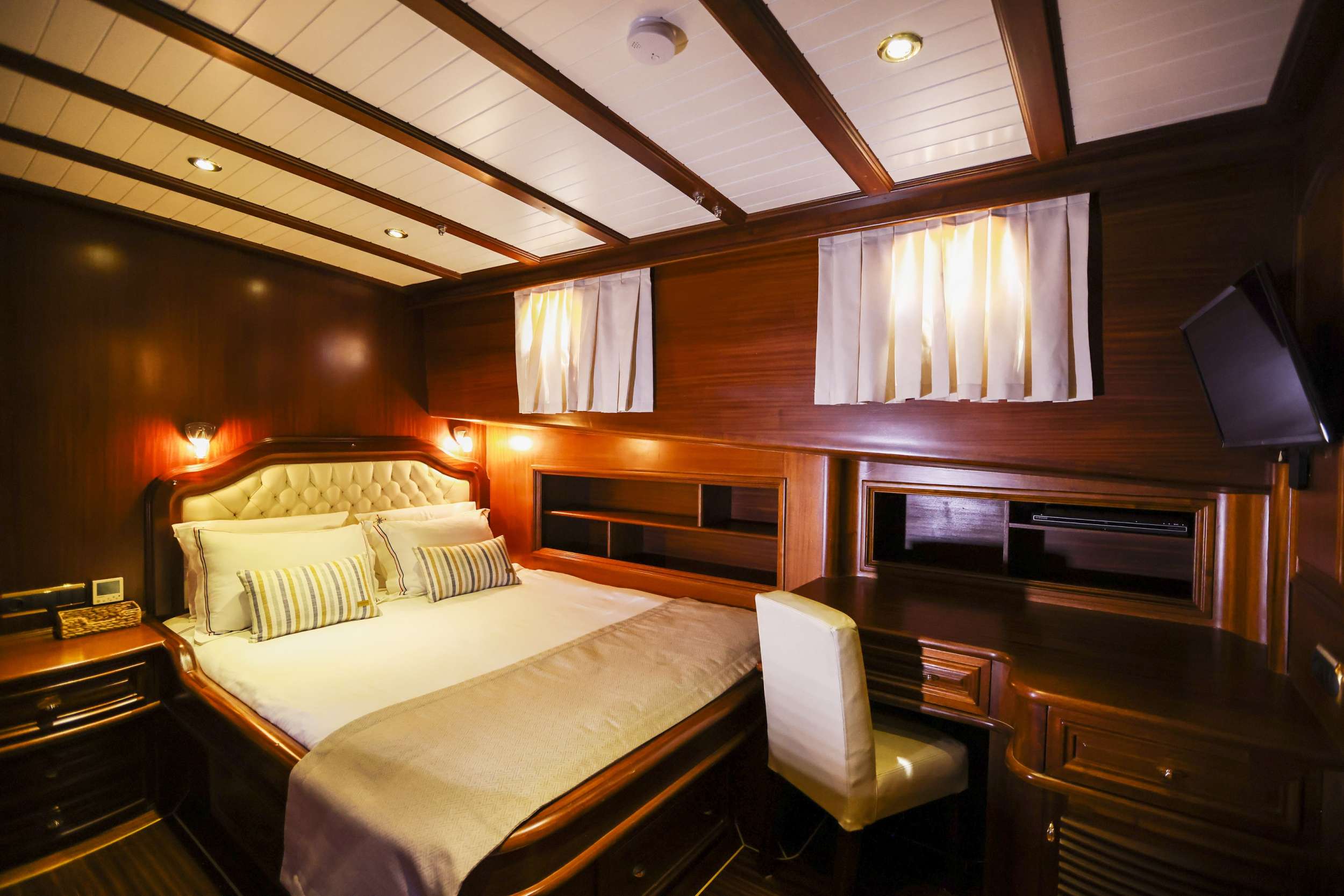 Yacht Photo