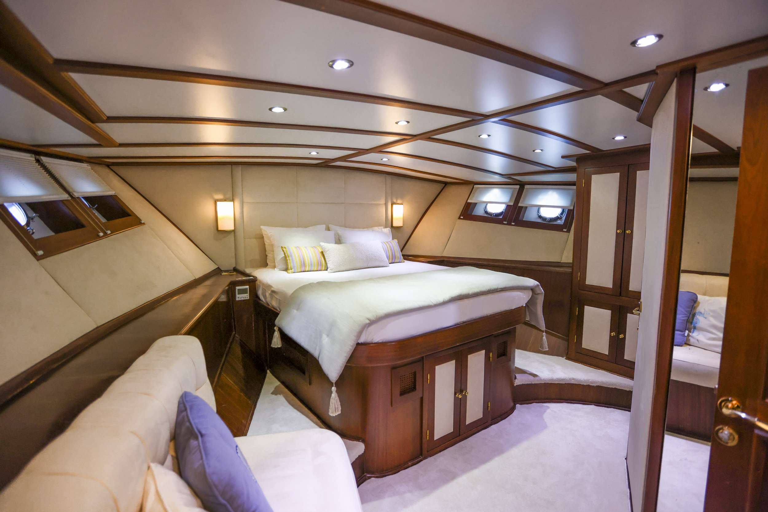 Yacht Photo