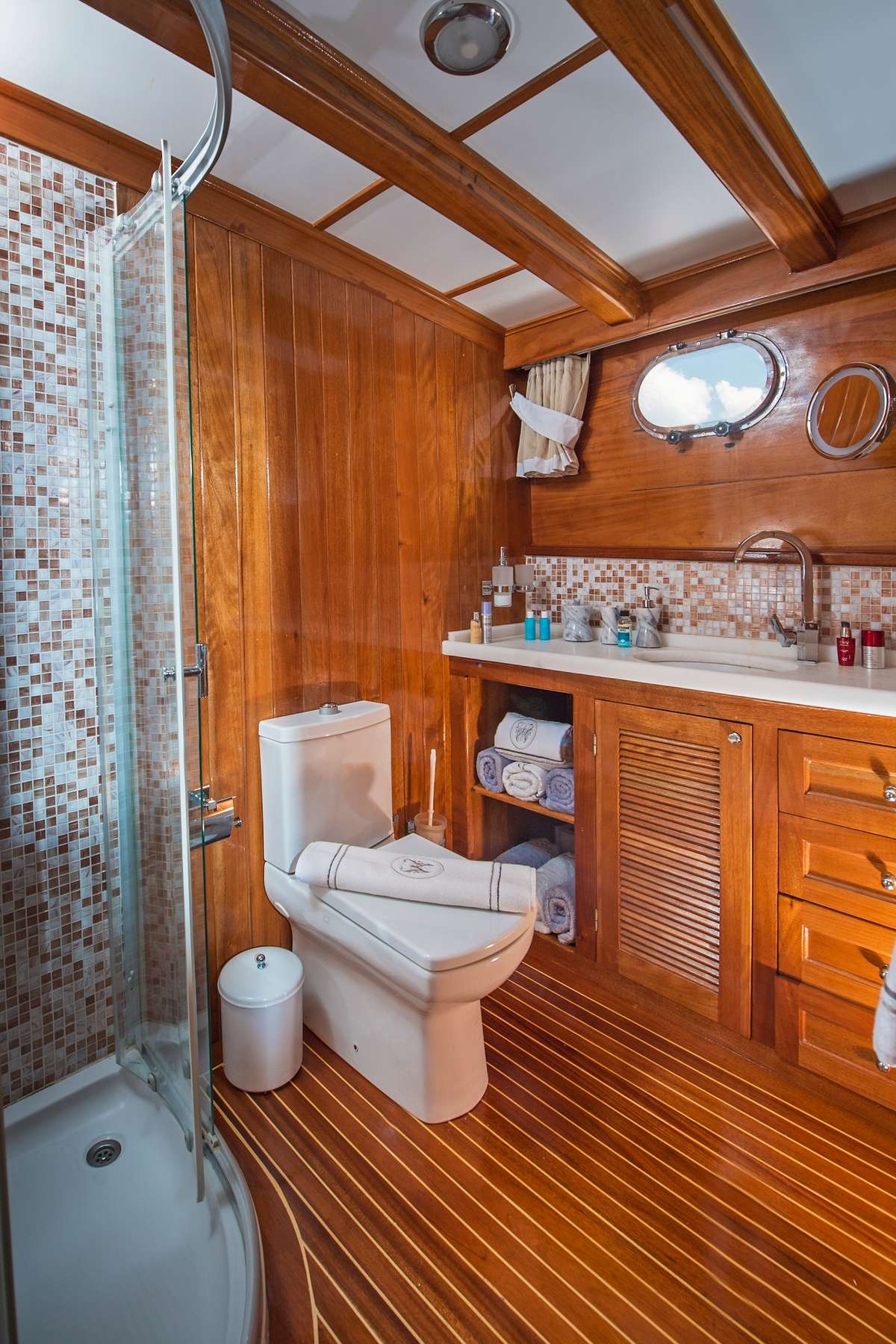 Yacht Photo