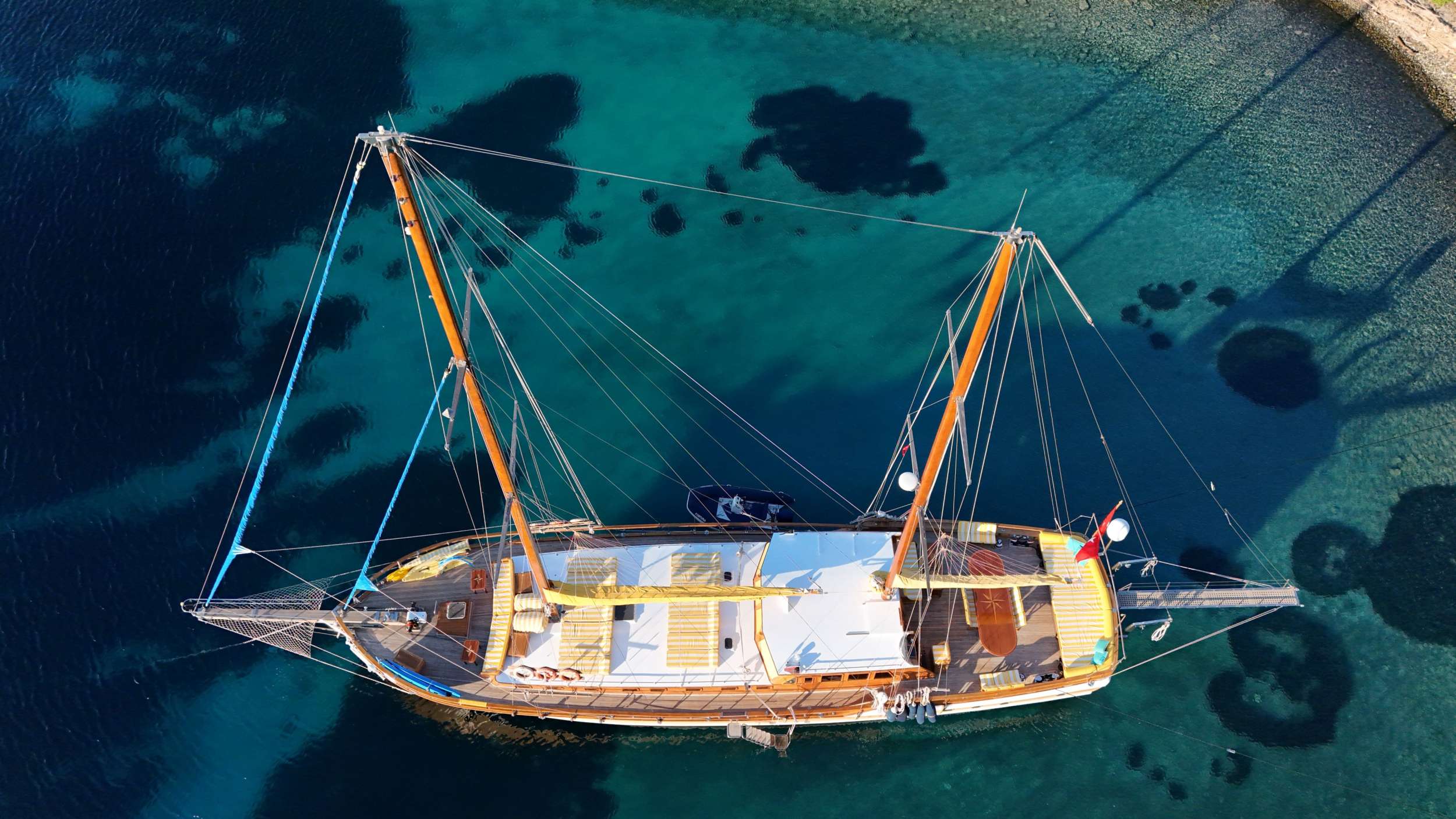 Yacht Photo