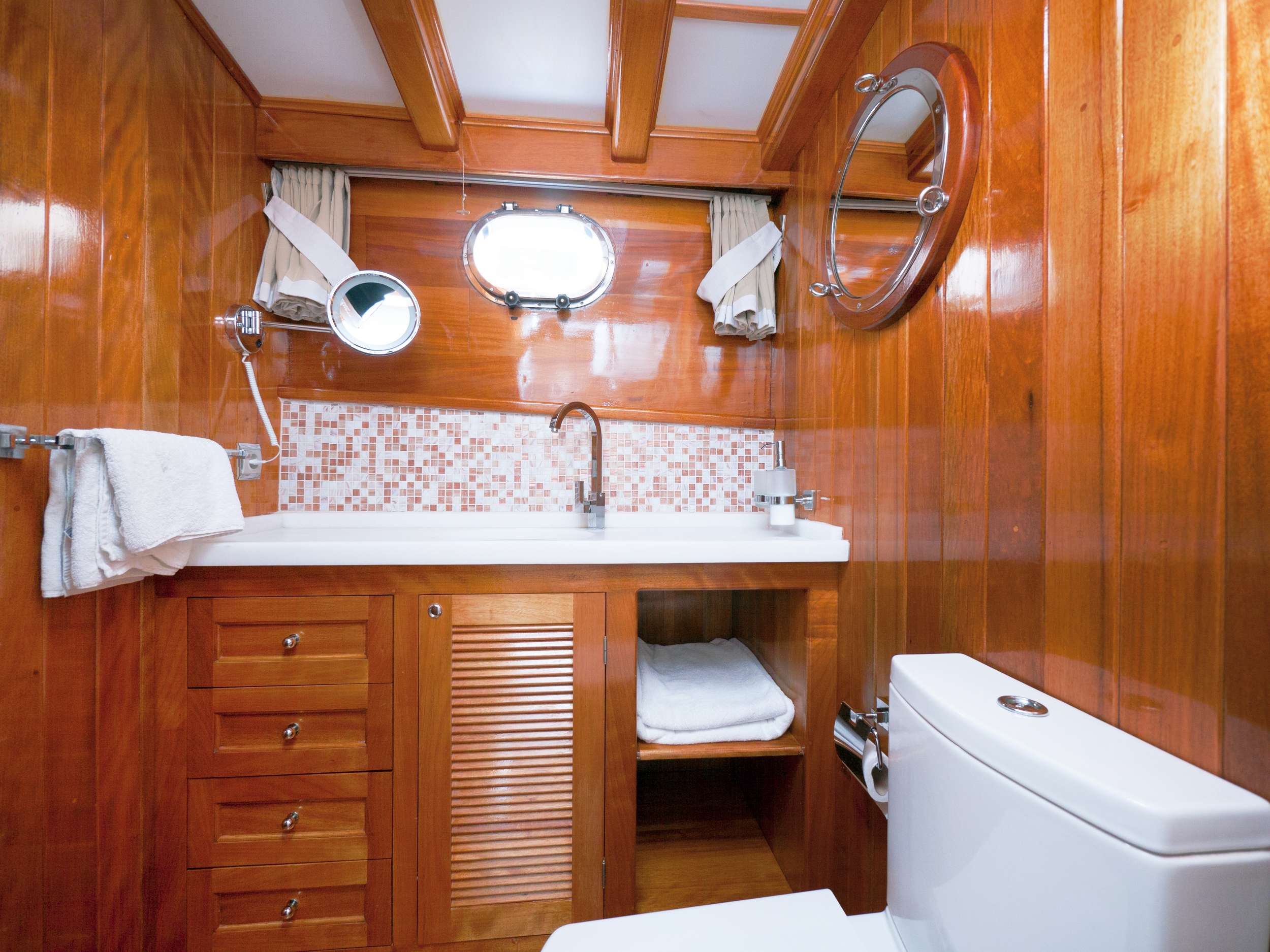 Yacht Photo