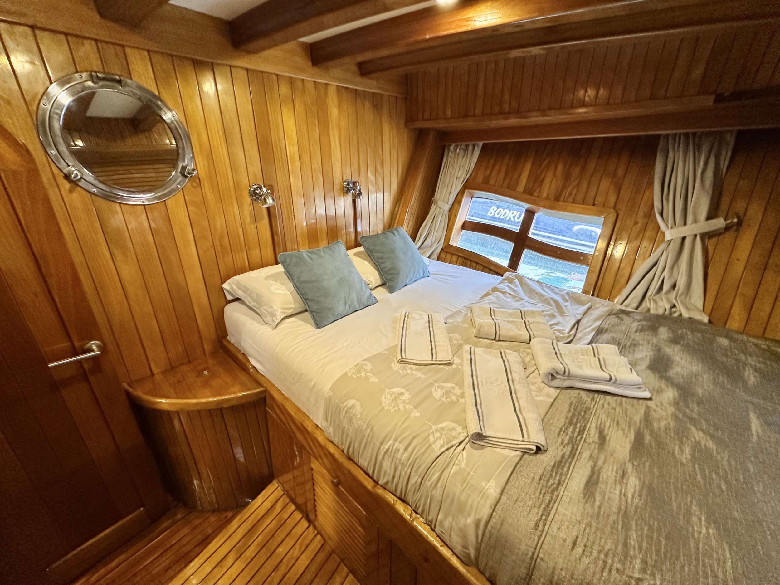 Yacht Photo