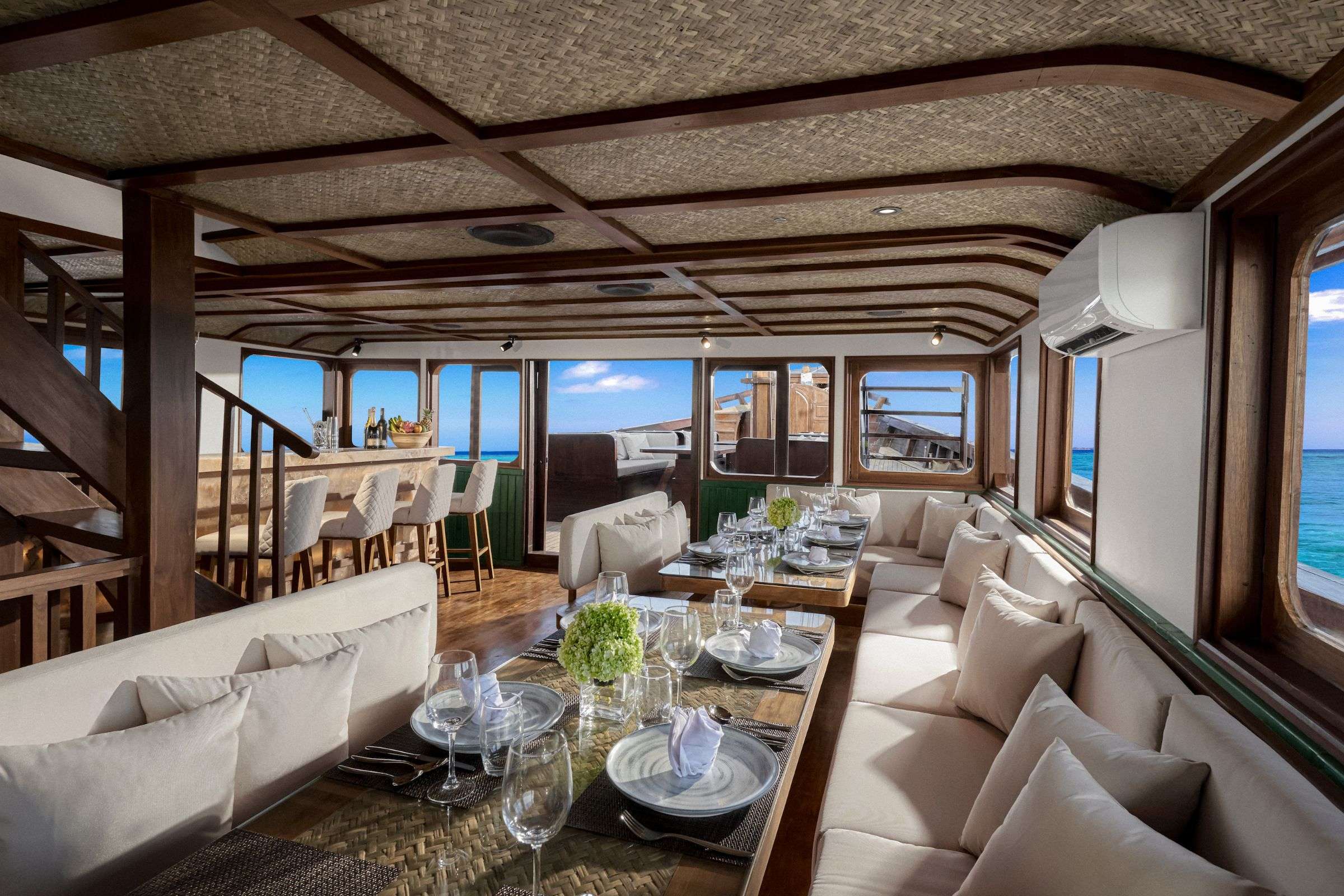 Yacht Photo
