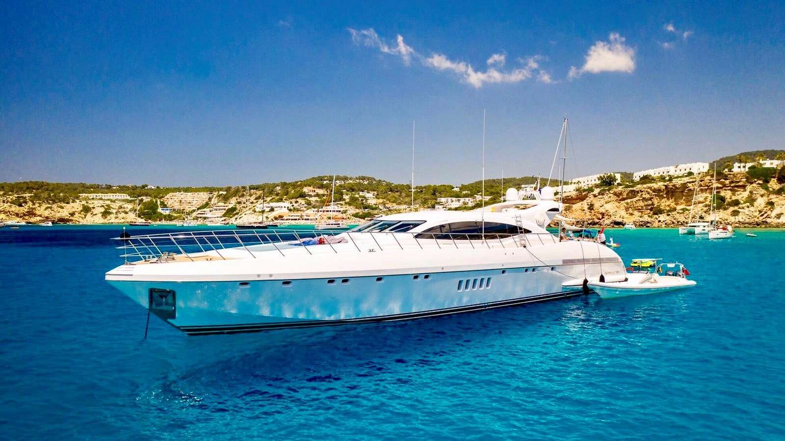 Yacht Photo