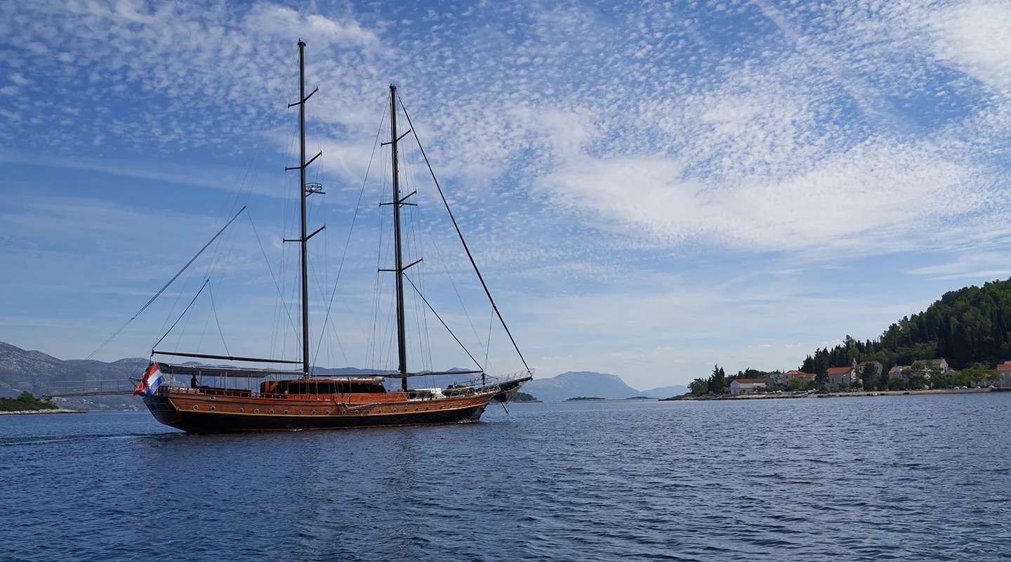 Yacht Photo