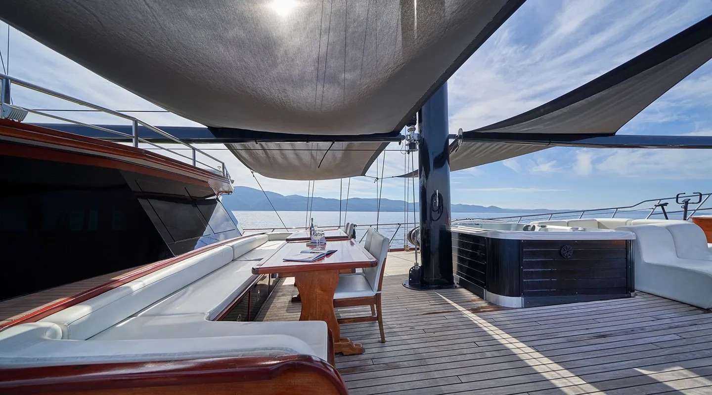 Yacht Photo