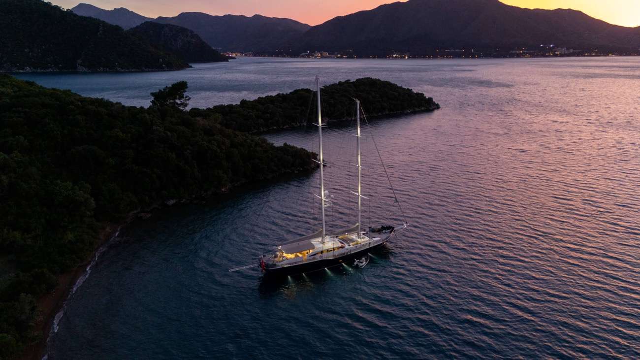 Yacht Photo