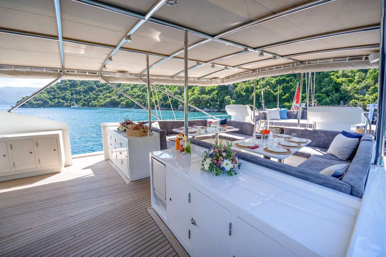 Yacht Photo