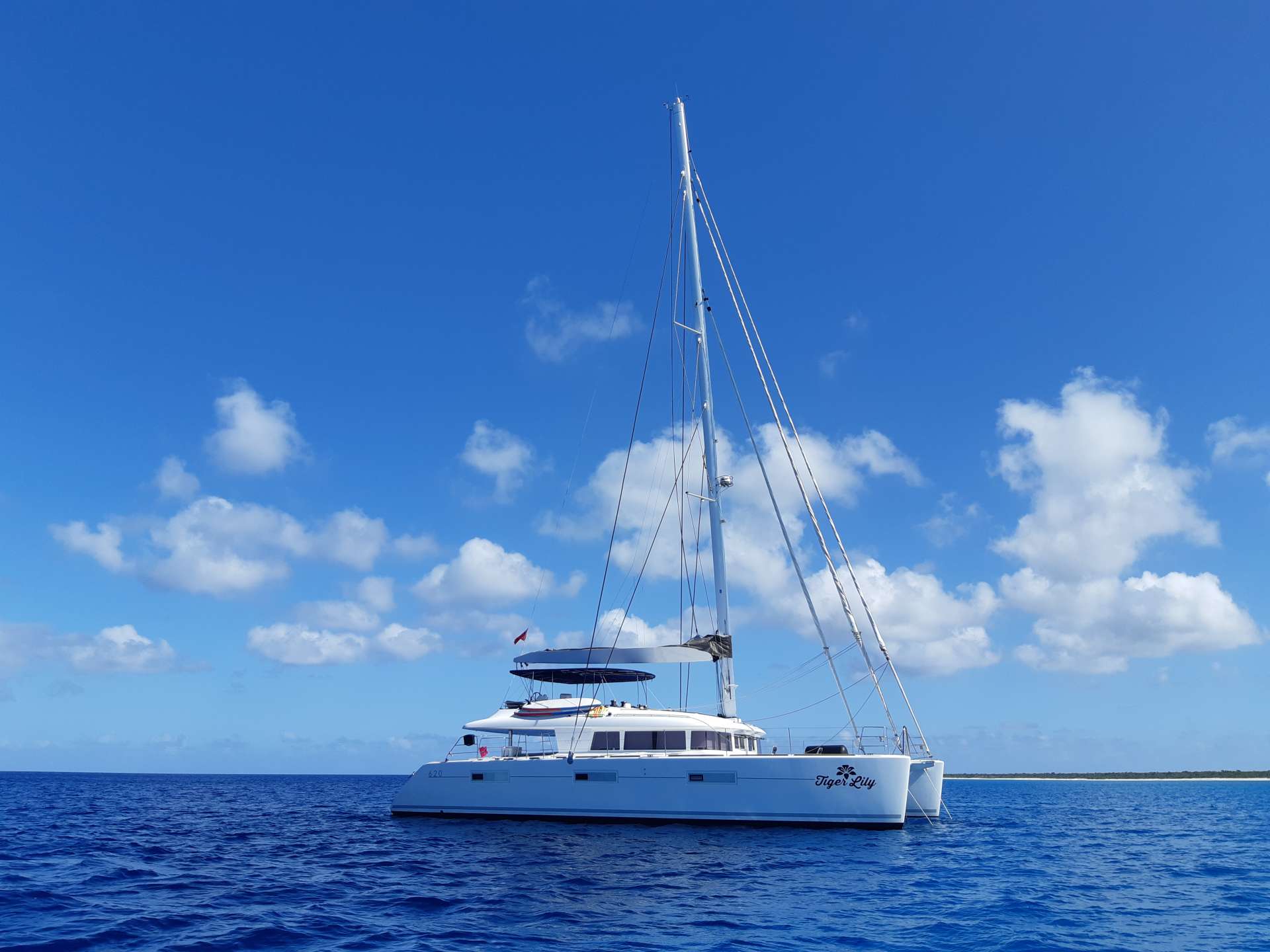 Yacht TIGER LILY 