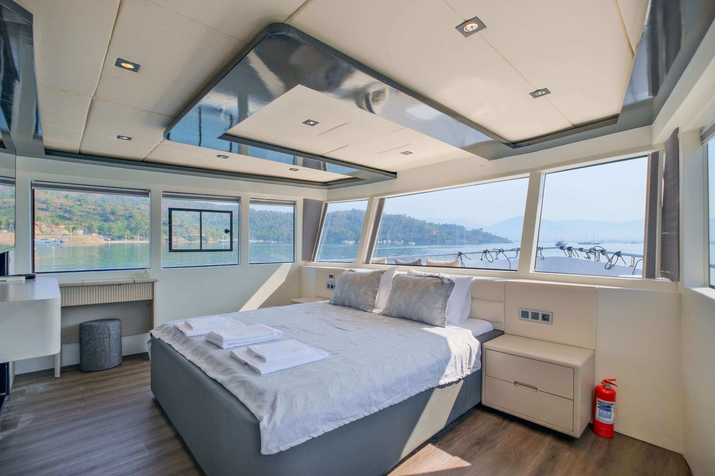 Yacht Photo
