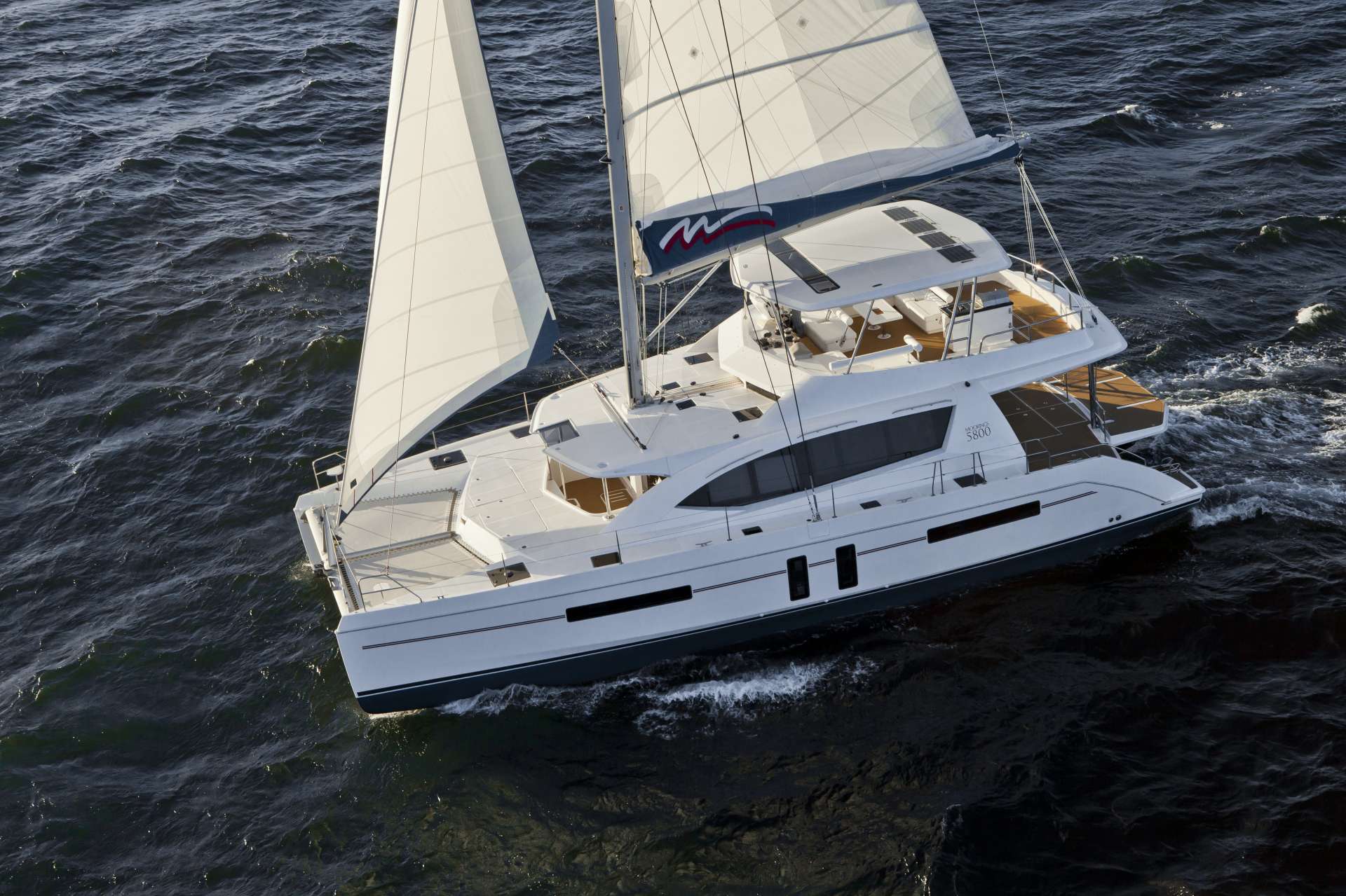 Yacht Laurel Lee