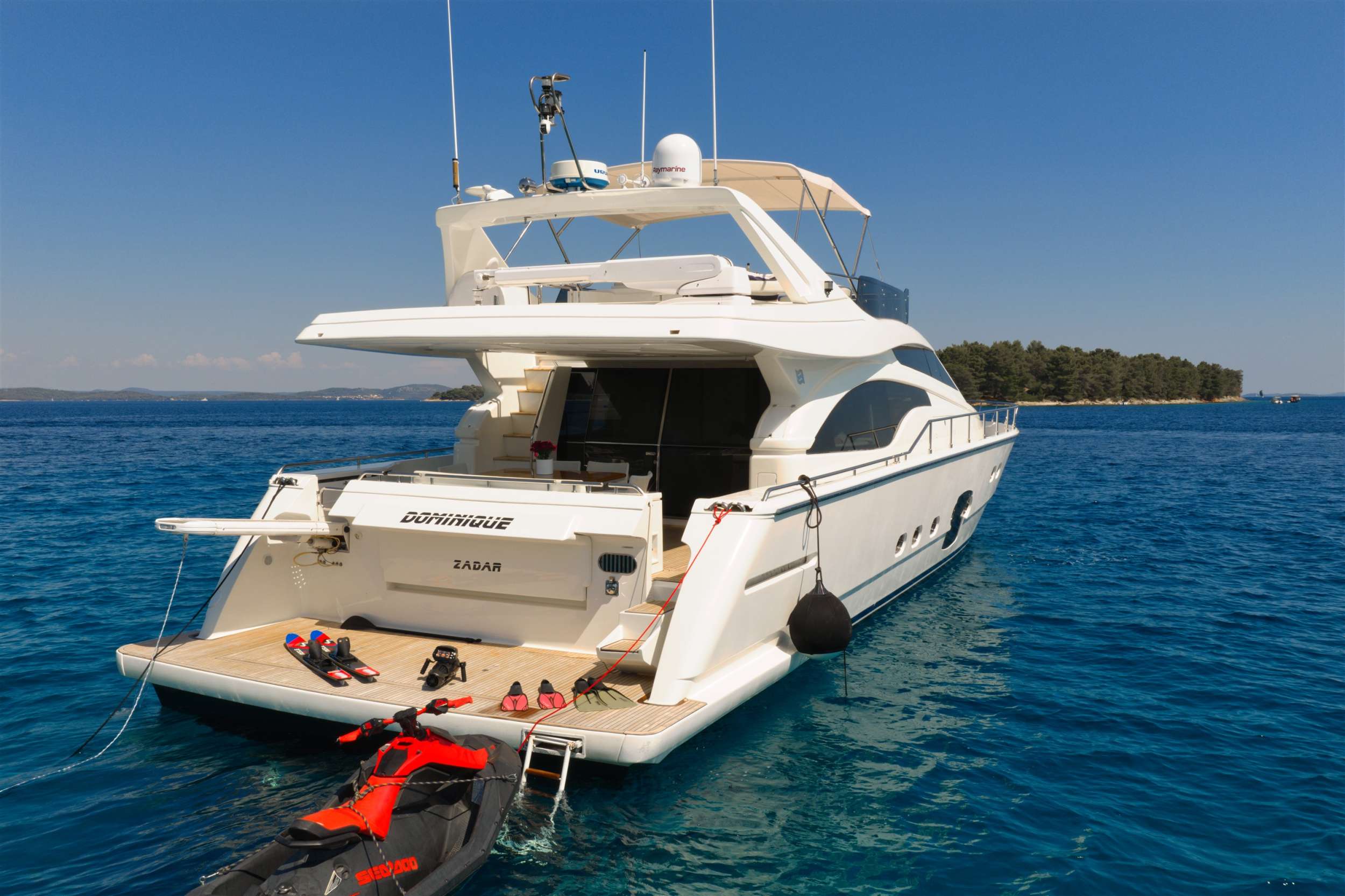 Yacht Photo