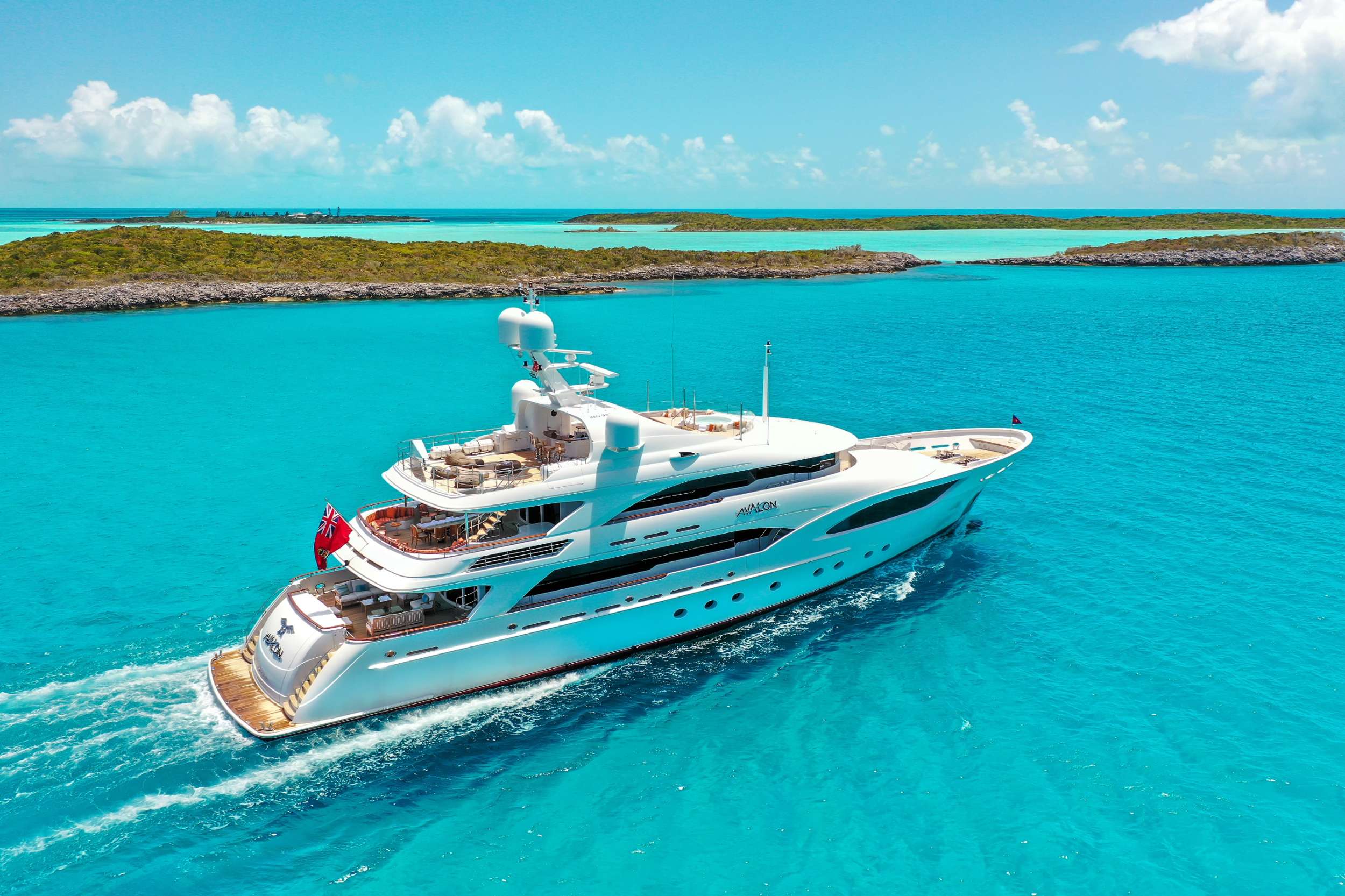 Yacht AVALON