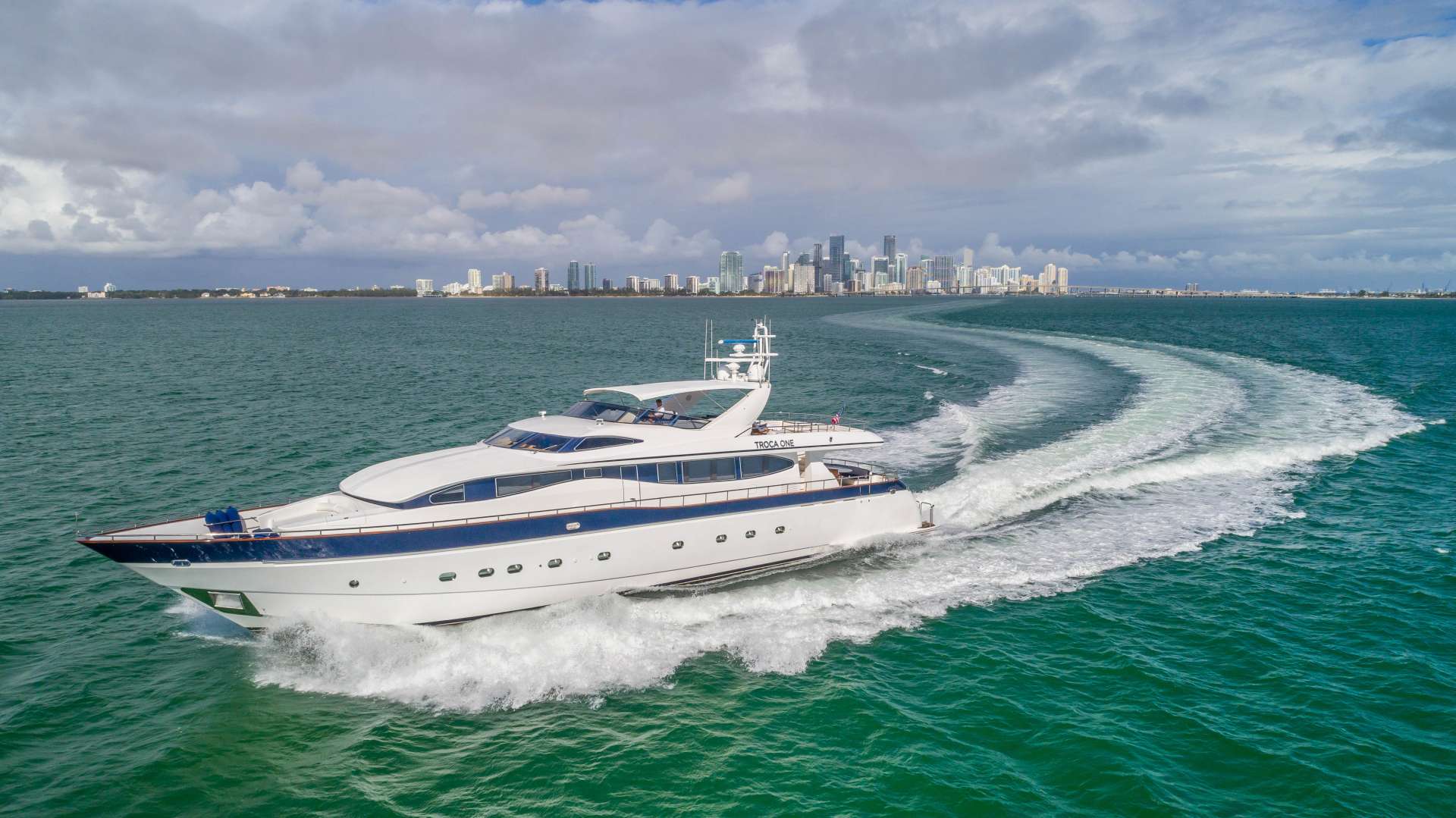 Yacht TROCA ONE