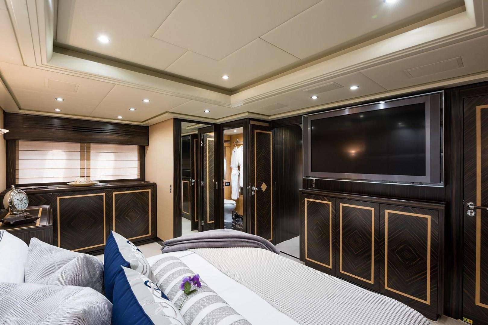 Yacht Photo