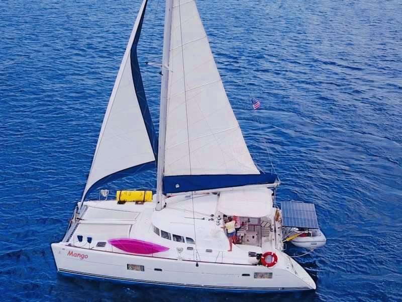 Yacht MANGO