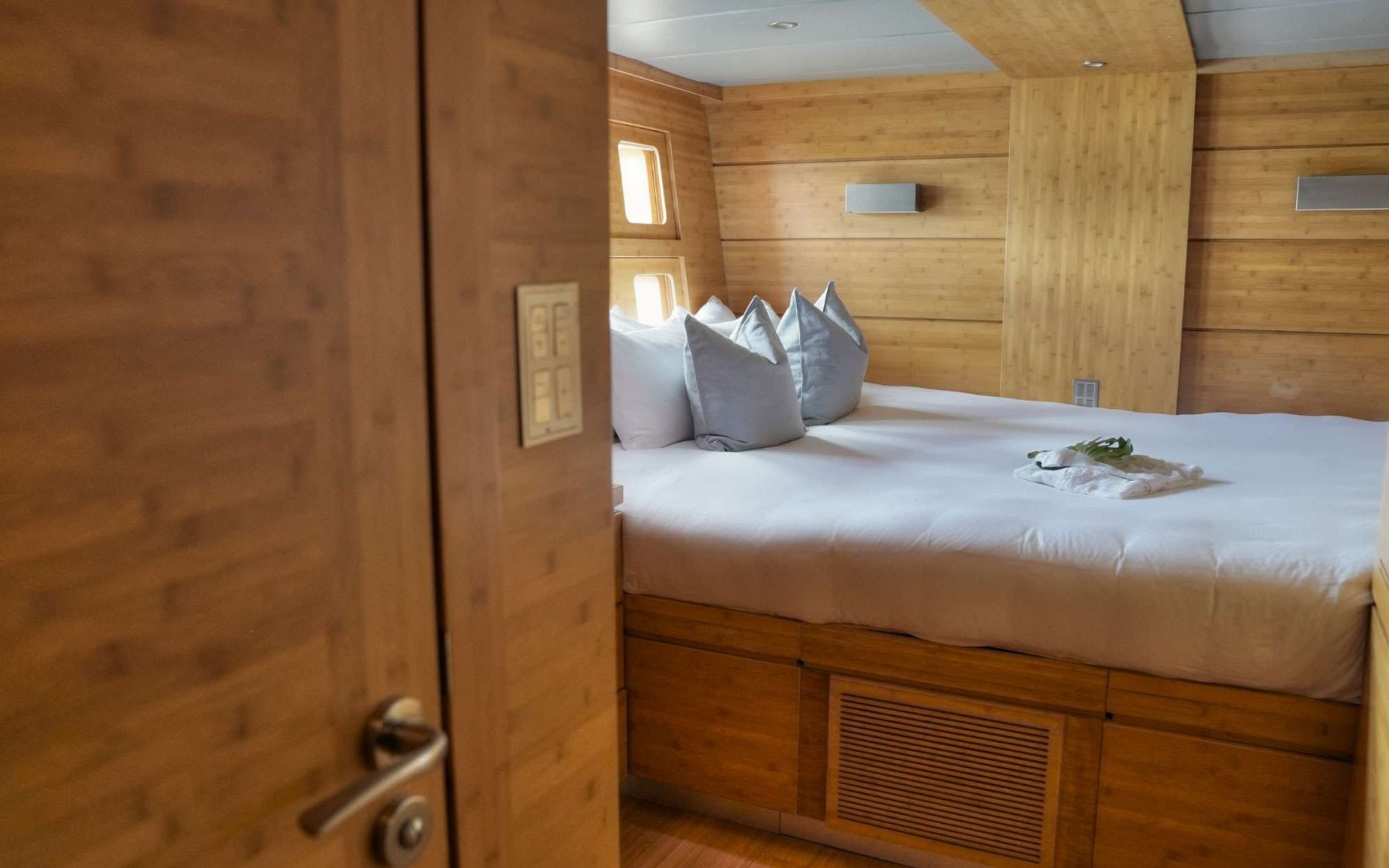 Yacht Photo